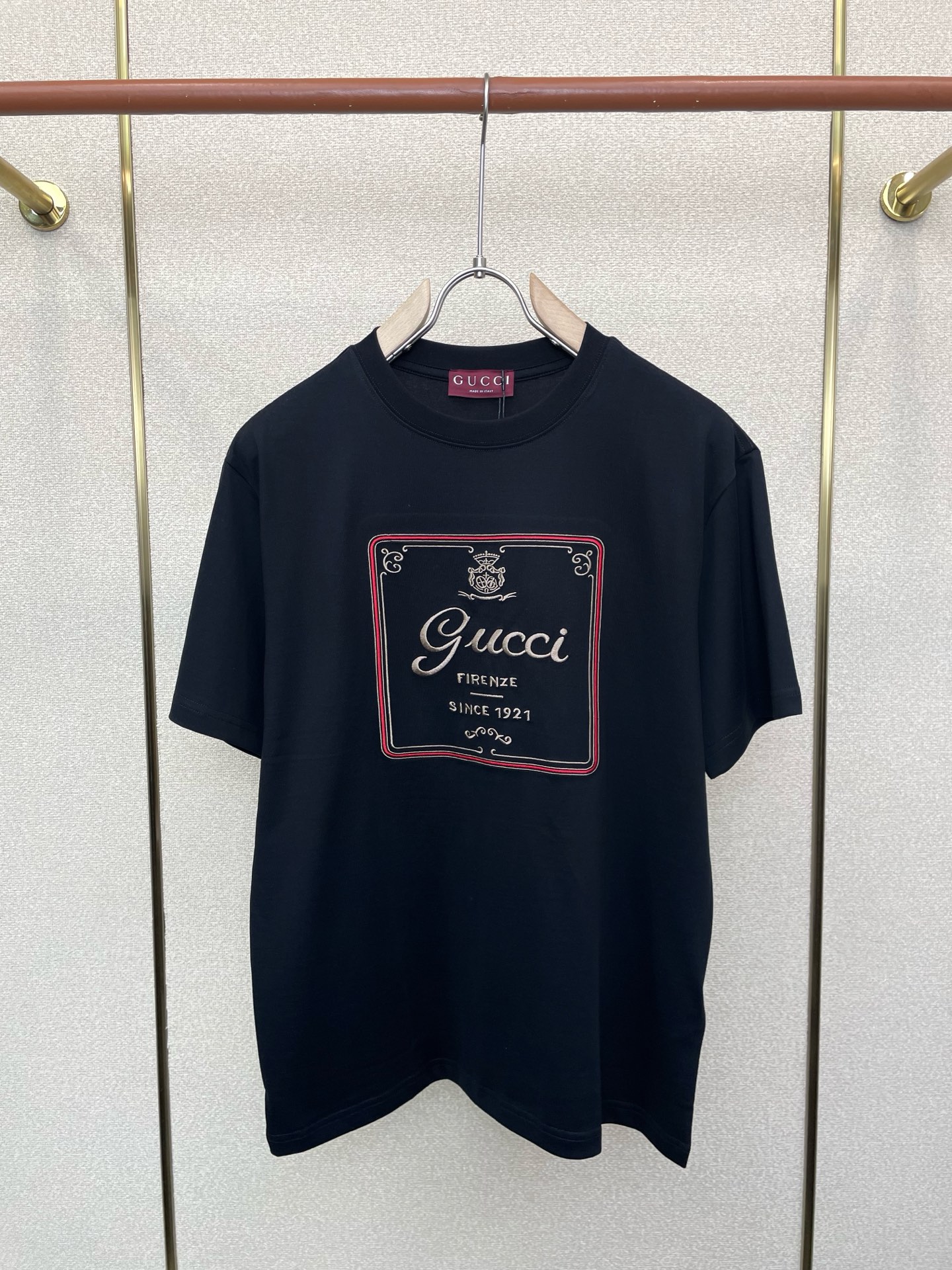 。Gucci古驰💥独家专供新款原单男士休闲短袖 高端定制 高端版本 时尚百搭爆款⚠️⚠️✨✨进口面料 手