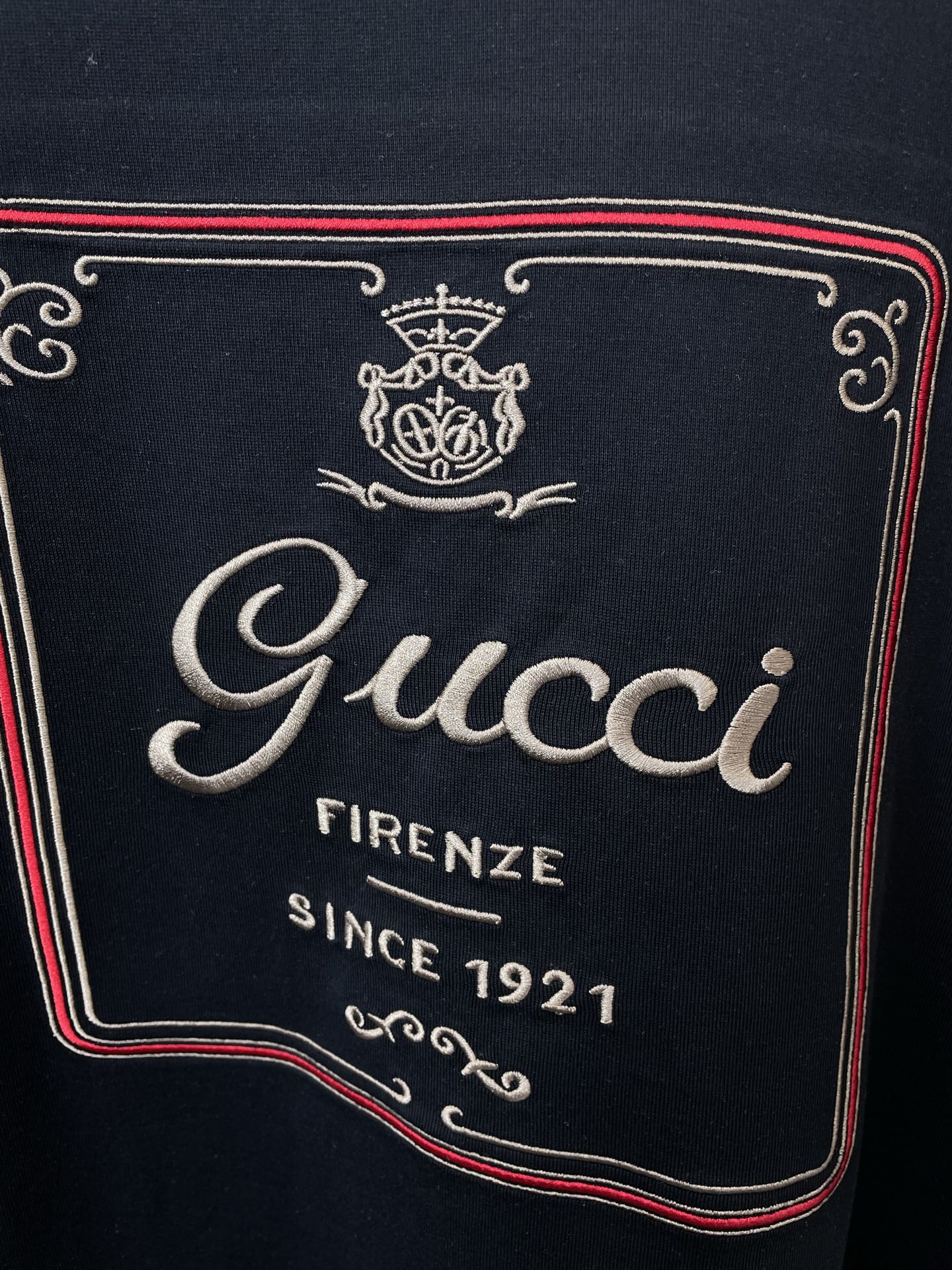。Gucci古驰💥独家专供新款原单男士休闲短袖 高端定制 高端版本 时尚百搭爆款⚠️⚠️✨✨进口面料 手