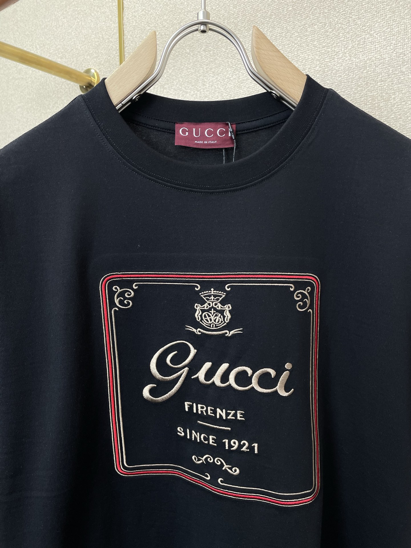 。Gucci古驰💥独家专供新款原单男士休闲短袖 高端定制 高端版本 时尚百搭爆款⚠️⚠️✨✨进口面料 手