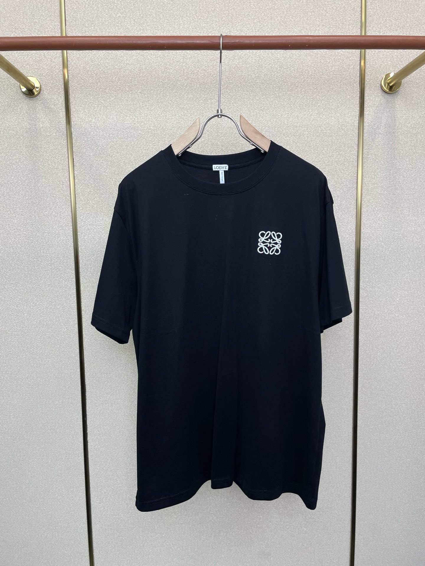 。LOEWE罗意威💥砸锅卖铁都要上的新款新款原单男士休闲短袖 高端定制 高端版本 时尚百搭爆款⚠️⚠️✨