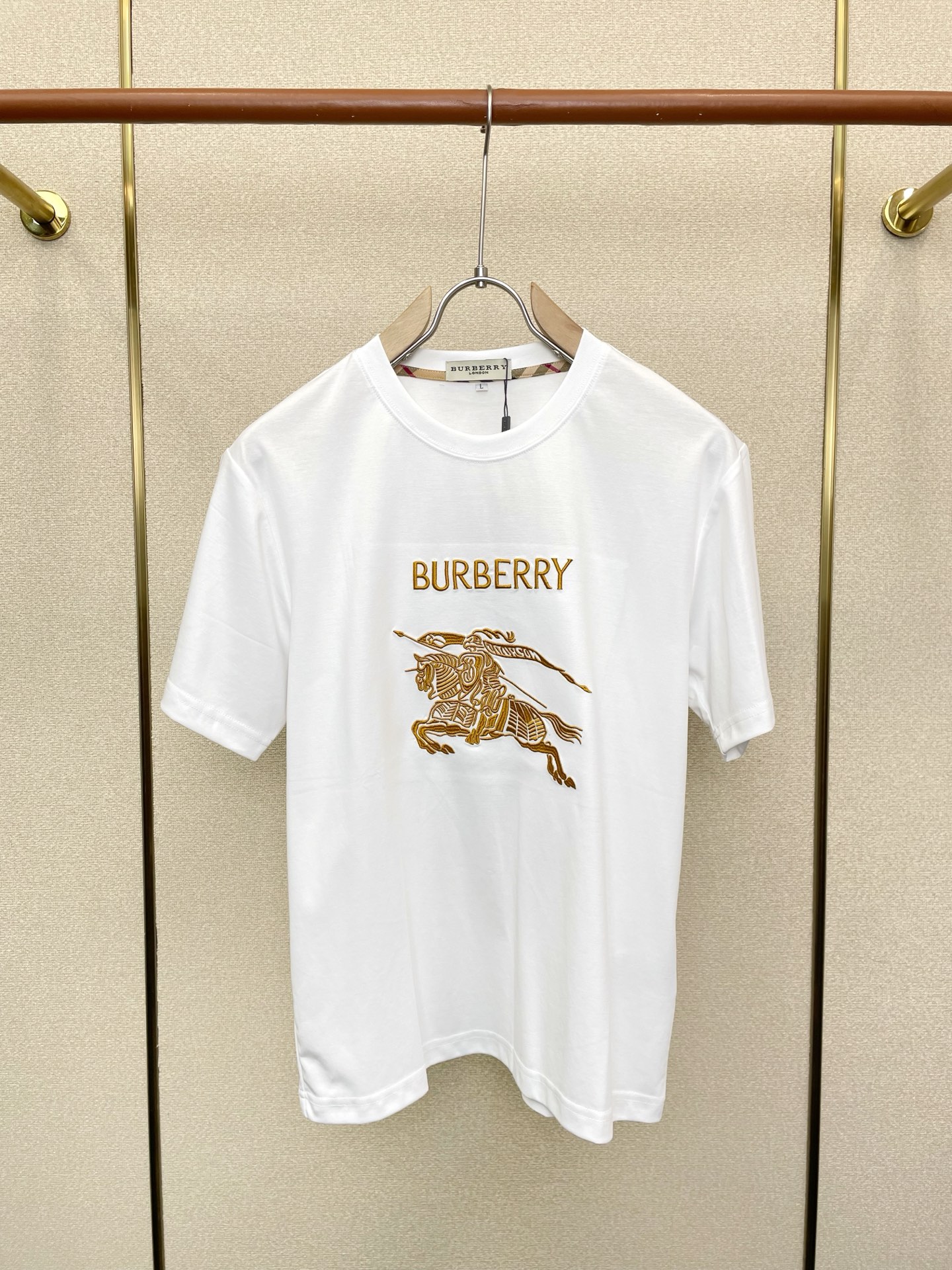 。Burberry巴宝莉💥独家专供新款原单男士休闲短袖 高端定制 高端版本 时尚百搭爆款⚠️⚠️✨✨进口