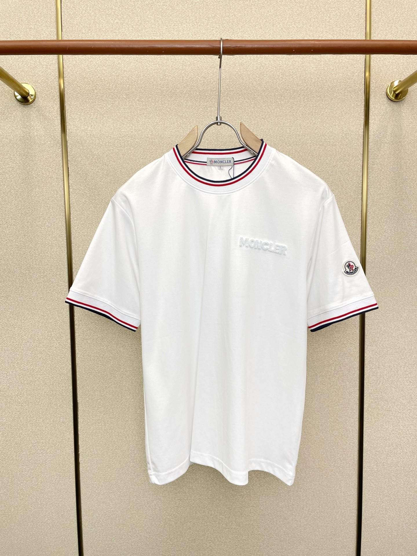 。Moncler蒙口💥独家专供新款原单男士休闲短袖 高端定制 高端版本 时尚百搭爆款⚠️⚠️✨✨进口面料