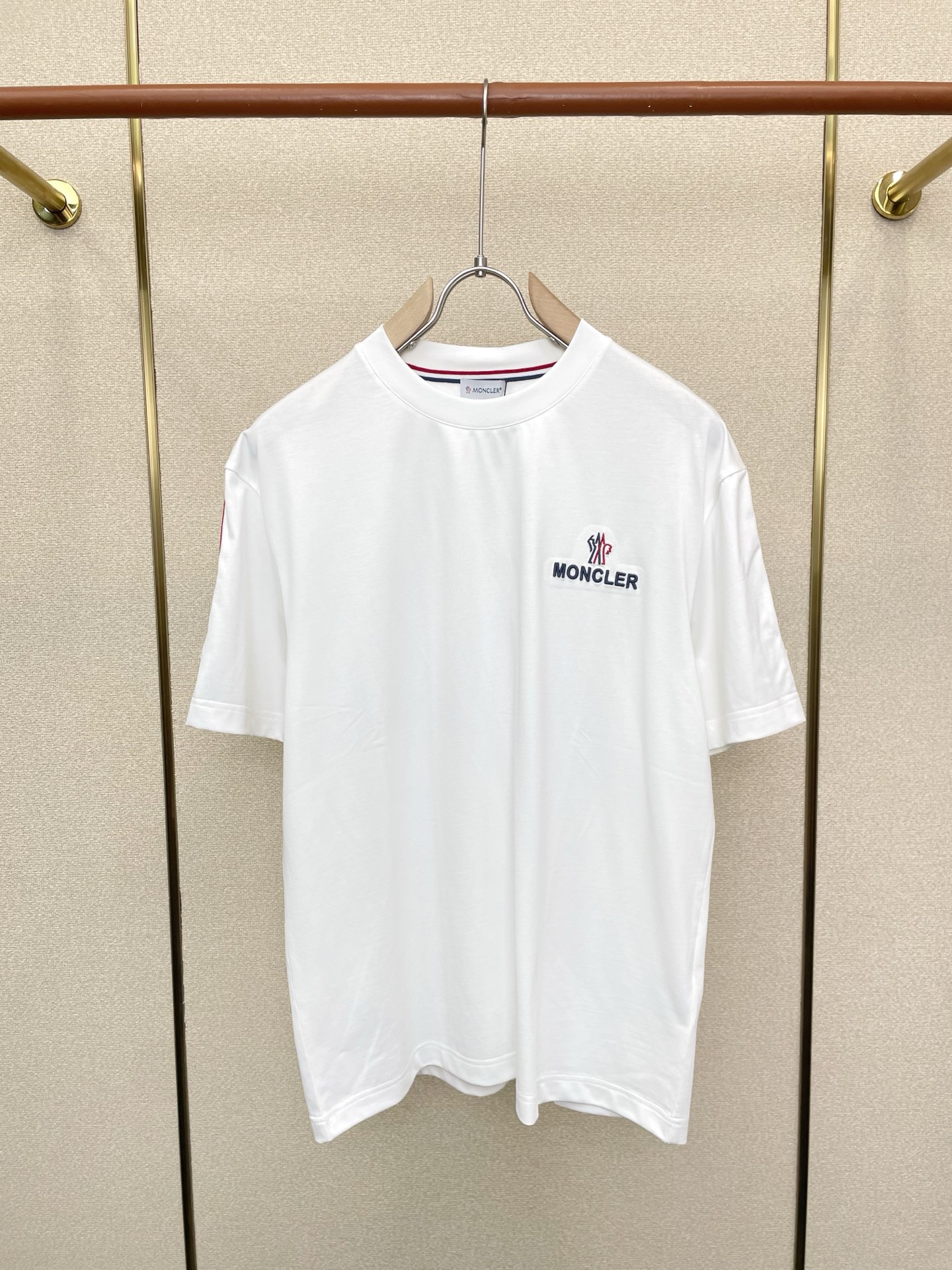 。Moncler蒙口💥独家专供新款原单男士休闲短袖 高端定制 高端版本 时尚百搭爆款⚠️⚠️✨✨进口面料