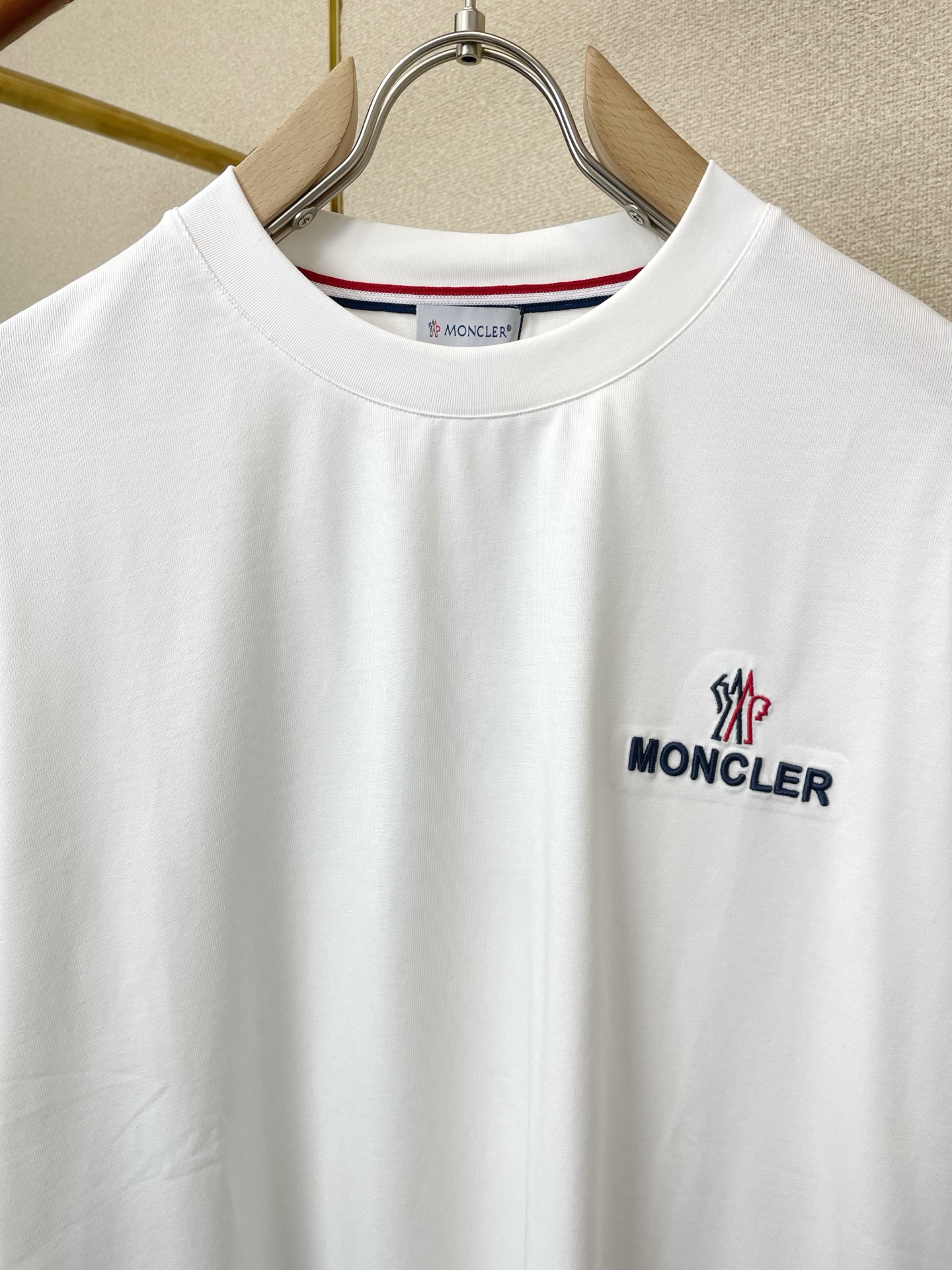 。Moncler蒙口💥独家专供新款原单男士休闲短袖 高端定制 高端版本 时尚百搭爆款⚠️⚠️✨✨进口面料