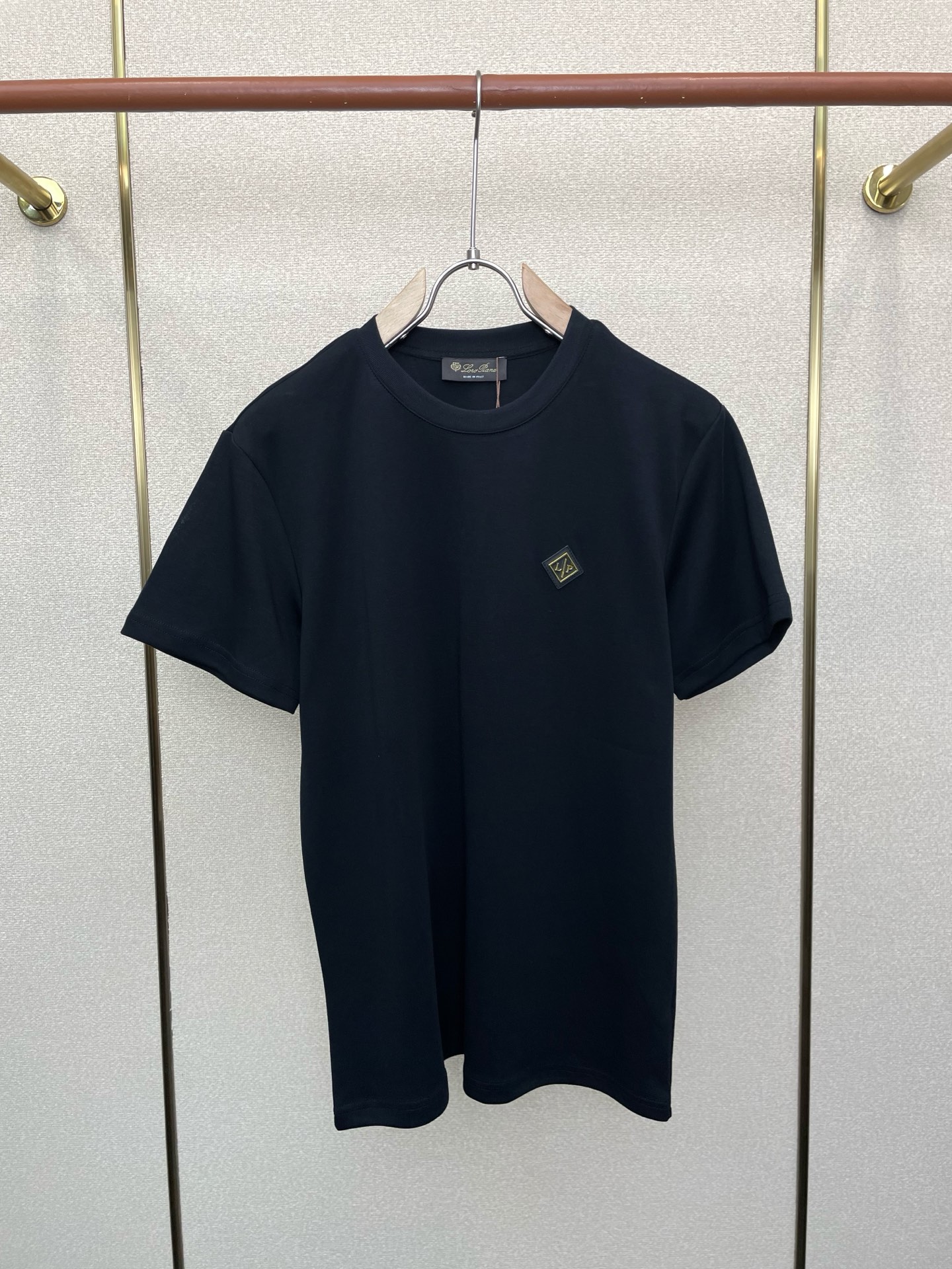 /套。loro Piana-loro Piana诺悠翩雅💥独家专供新款专柜同款短袖套装，高级感满满！细节