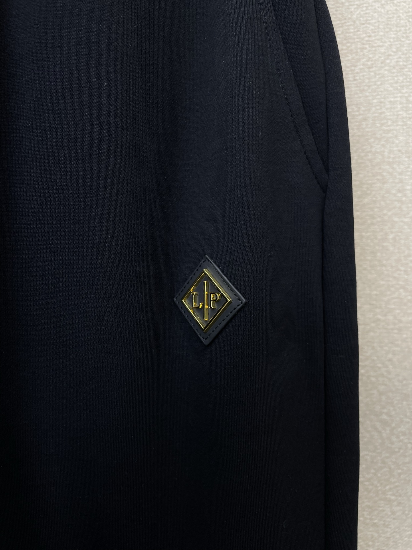 /套。loro Piana-loro Piana诺悠翩雅💥独家专供新款专柜同款短袖套装，高级感满满！细节