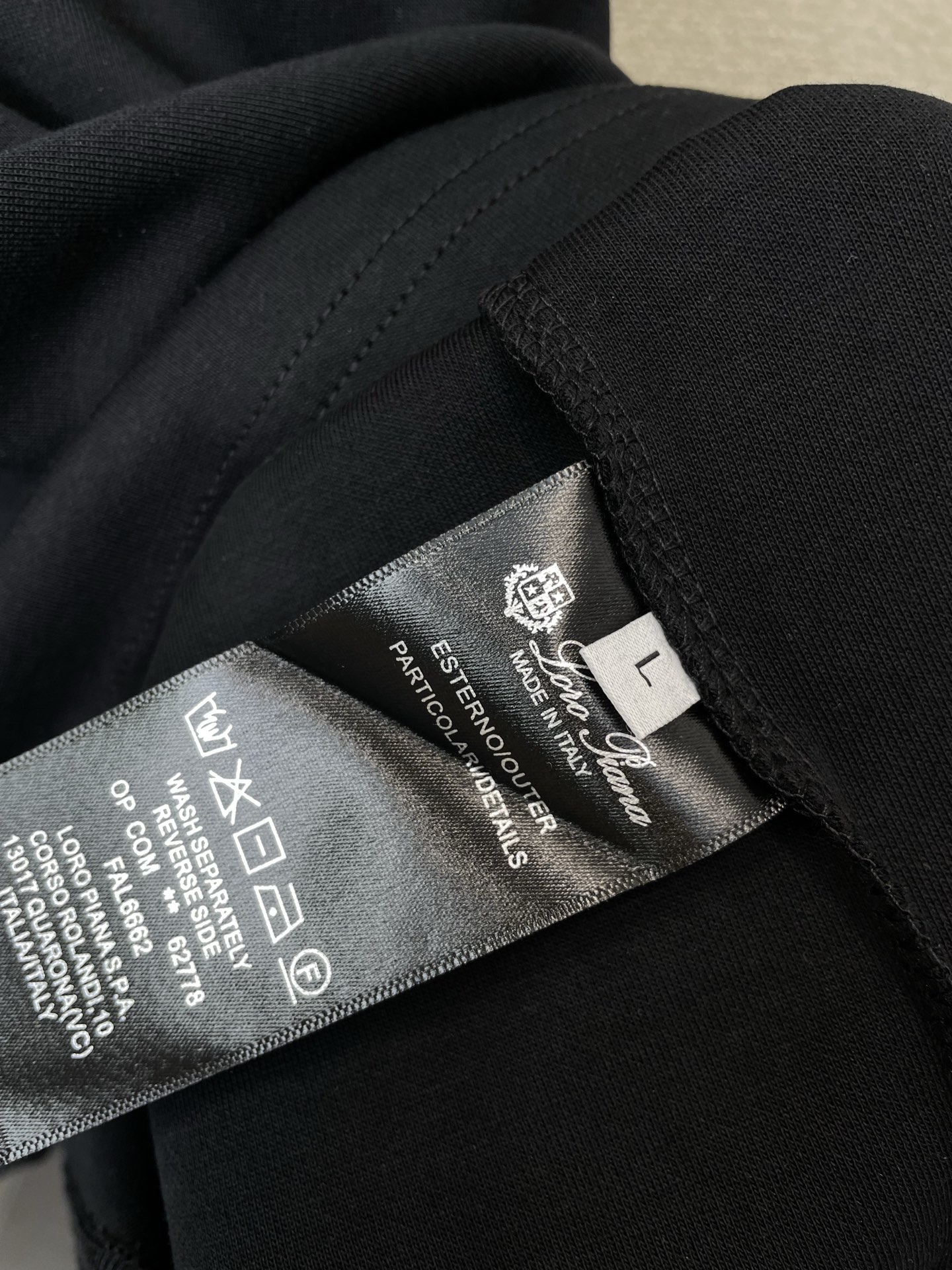 /套。loro Piana-loro Piana诺悠翩雅💥独家专供新款专柜同款短袖套装，高级感满满！细节