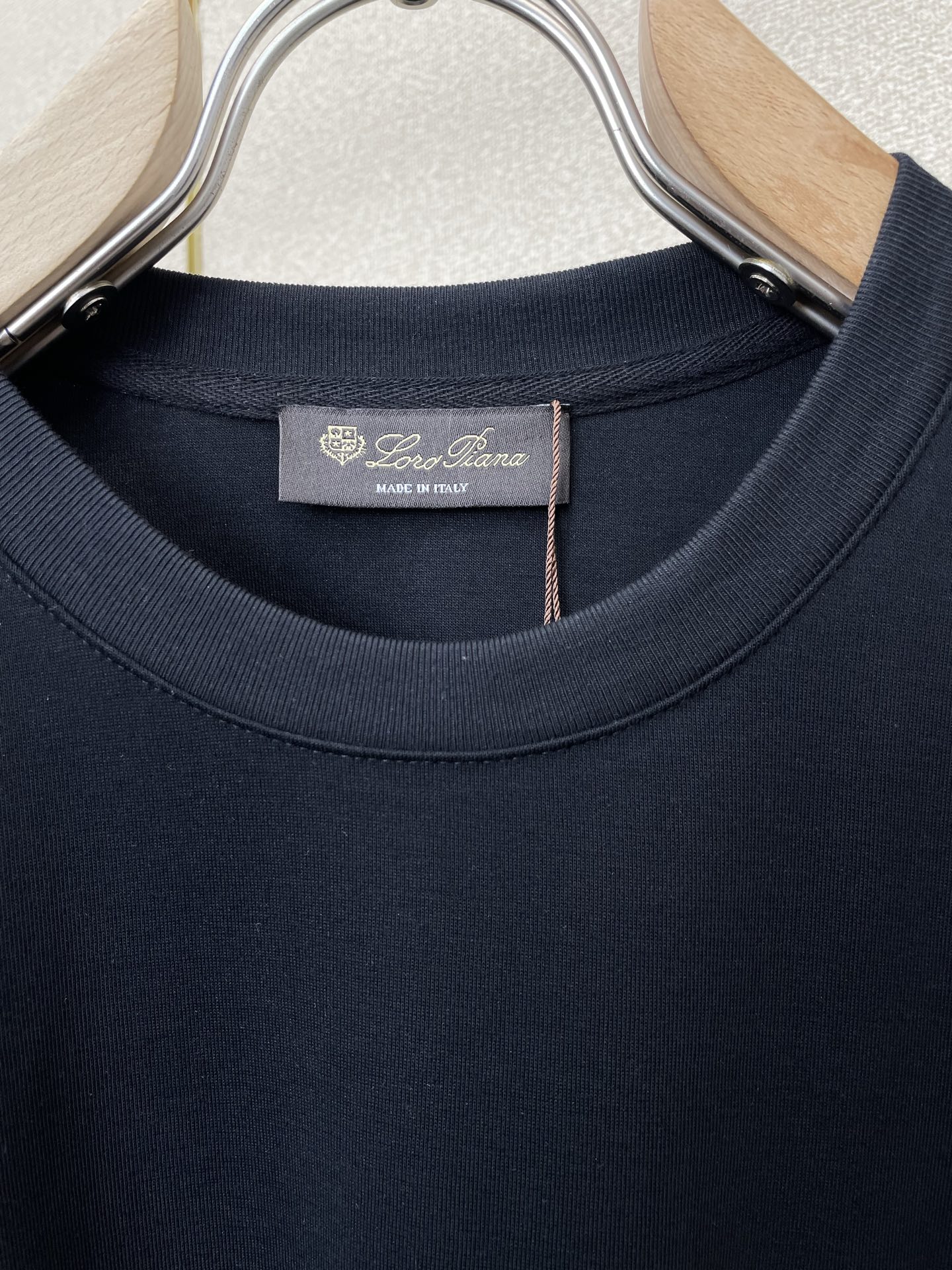 /套。loro Piana-loro Piana诺悠翩雅💥独家专供新款专柜同款短袖套装，高级感满满！细节