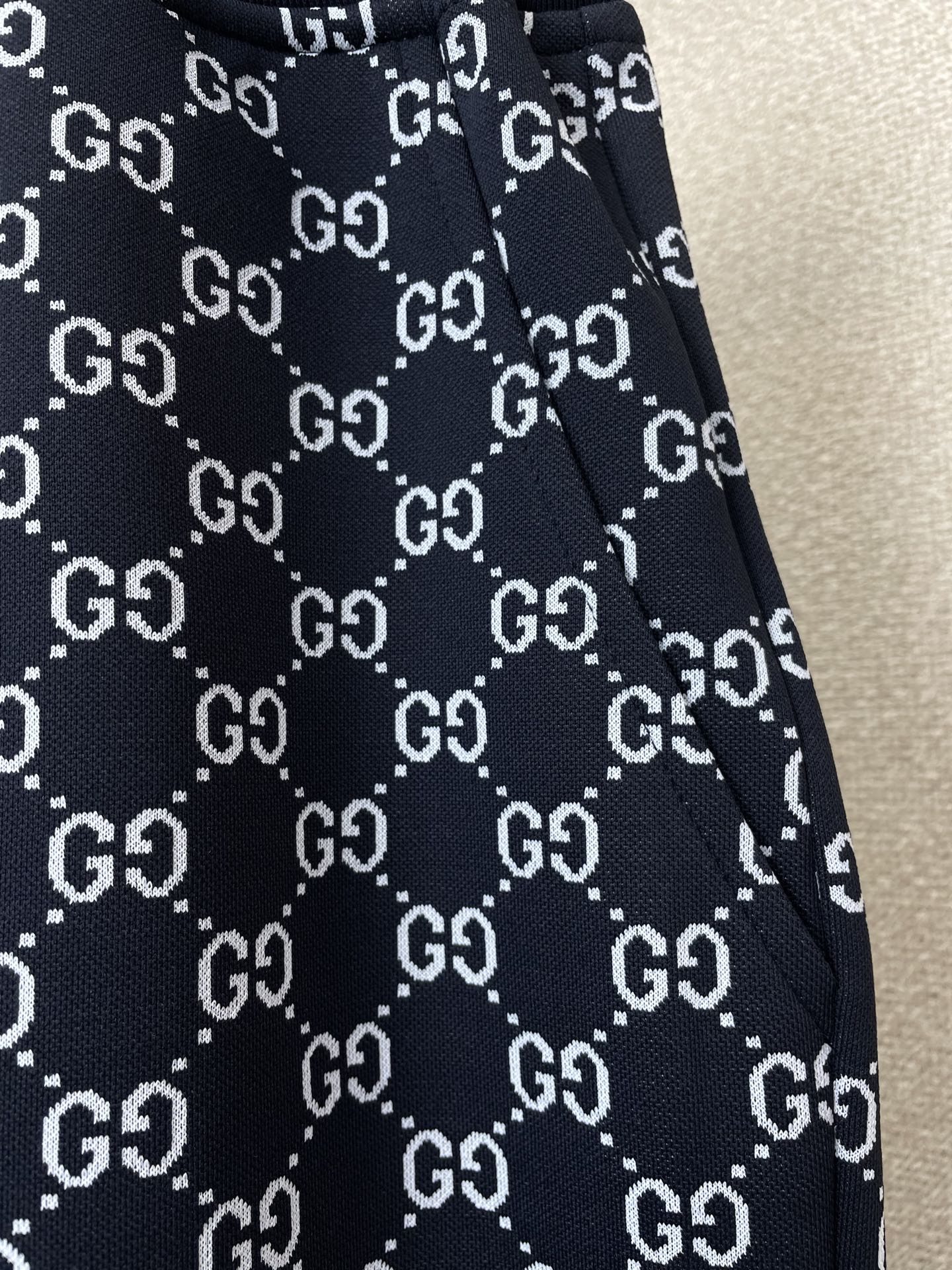 /套。Gucci古驰💥独家专供新款专柜同款短袖套装，高级感满满！细节精致高档，做工无可挑剔！进口面料 立