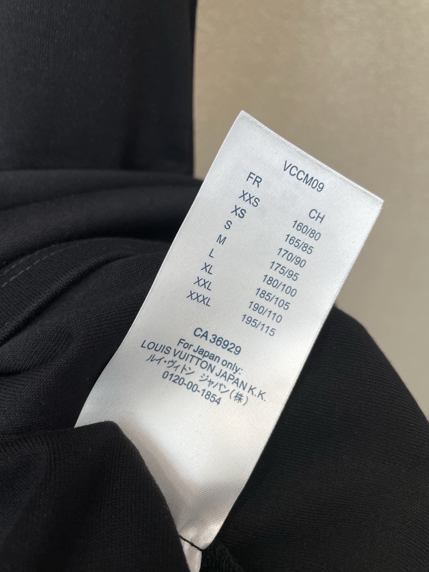 /套。Louis Vuitton路易威登💥砸锅卖铁都要上的新款新款专柜同款短袖套装，高级感满满！细节精致