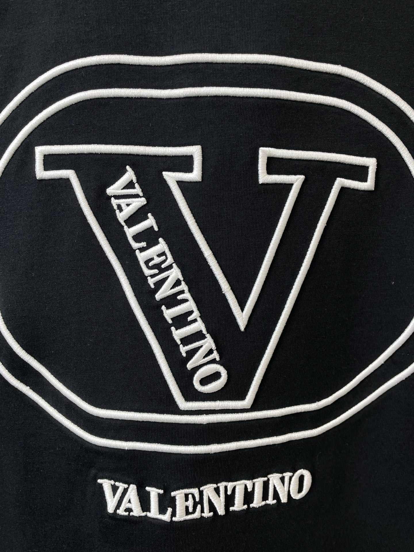。VALENTINO华伦天奴💥独家专供新款原单男士休闲短袖 高端定制 高端版本 时尚百搭爆款⚠️⚠️✨✨