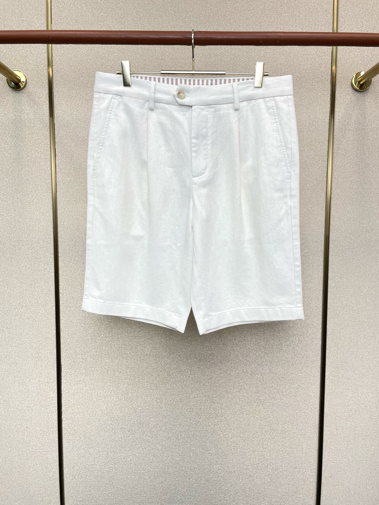 。loro Piana-loro Piana诺悠翩雅🩳独家专供新款 短裤高端版本！专柜定制面料 透气舒适