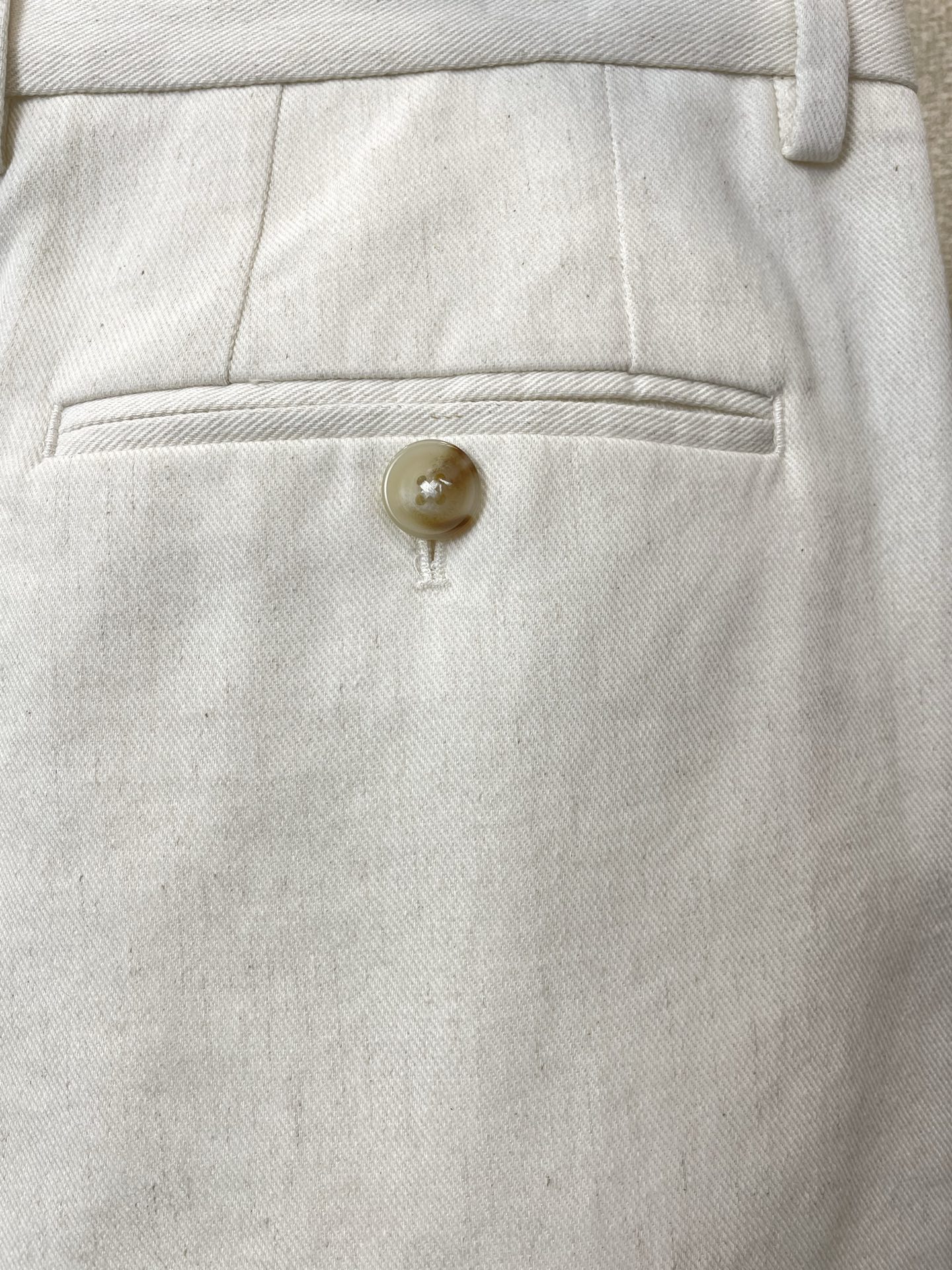 。loro Piana-loro Piana诺悠翩雅🩳独家专供新款 短裤高端版本！专柜定制面料 透气舒适