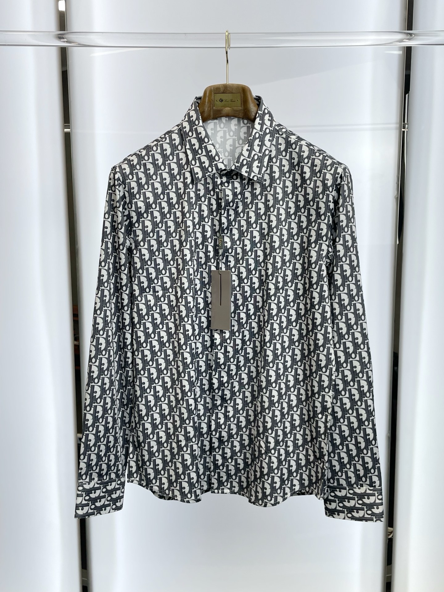 。Dior迪奥💥砸锅卖铁都要上的新款新款男士休闲衬衫 高端定制 高端版本 时尚百搭爆款⚠️⚠️✨✨进口面