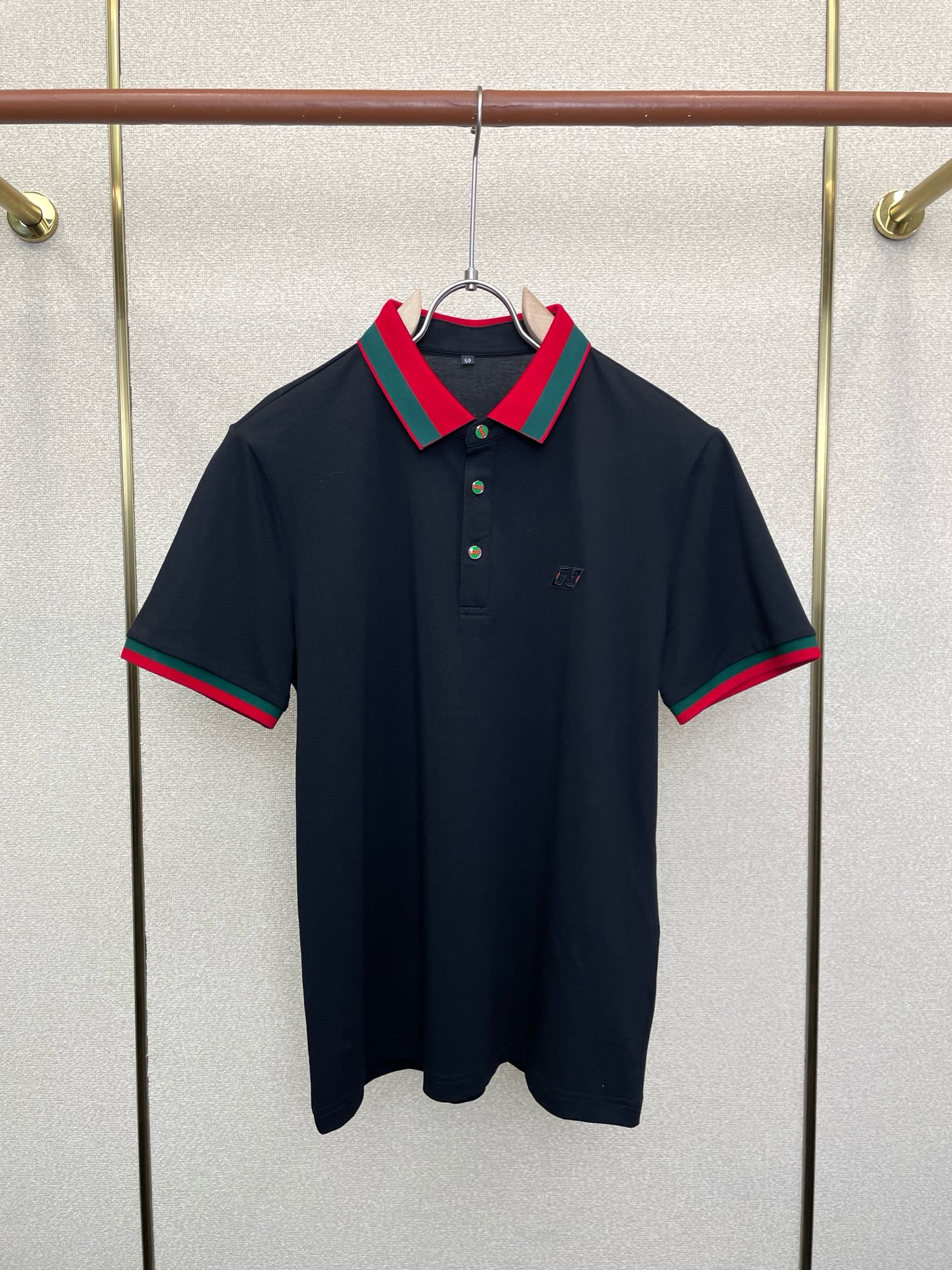 。Gucci古驰💥砸锅卖铁都要上的新款新款原单男士休闲短袖 高端定制 高端版本 时尚百搭爆款⚠️⚠️✨✨