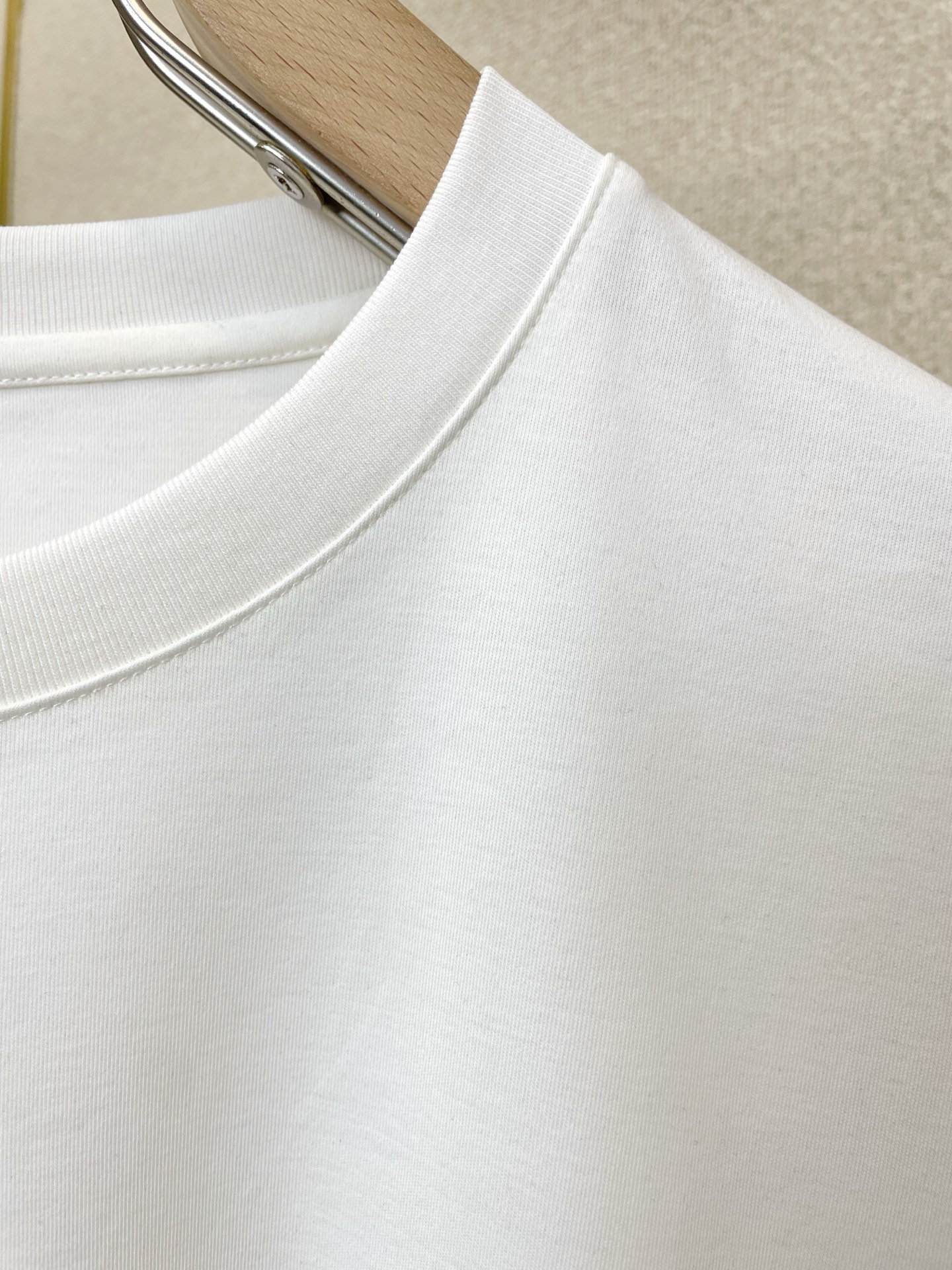 。Dior迪奥💥砸锅卖铁都要上的新款新款原单男士休闲短袖 高端定制 高端版本 时尚百搭爆款⚠️⚠️✨✨进