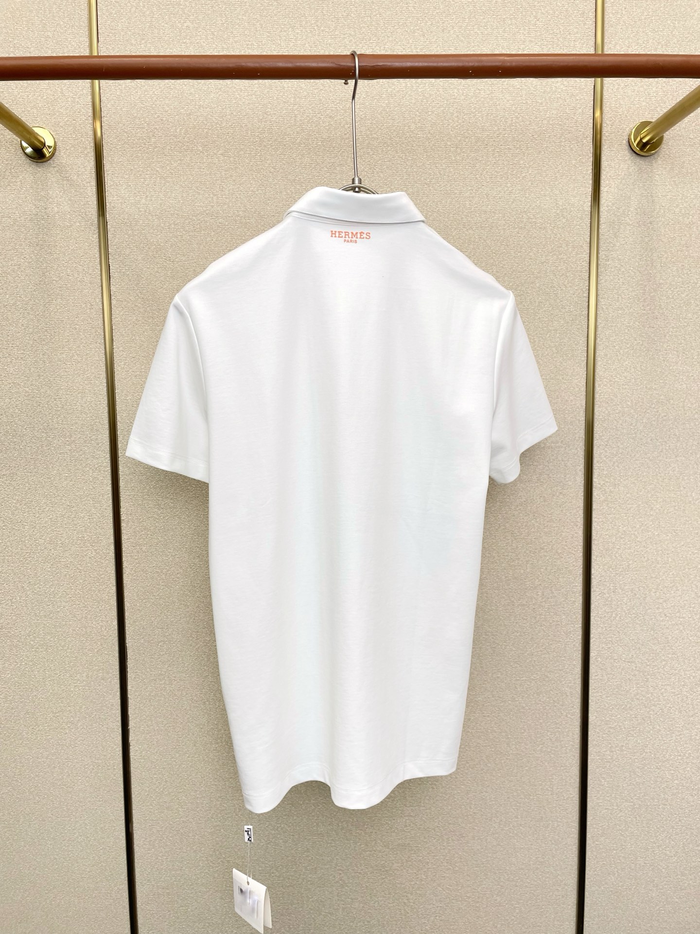 。Hermès爱马仕💥砸锅卖铁都要上的新款新款原单男士休闲短袖 高端定制 高端版本 时尚百搭爆款⚠️⚠️