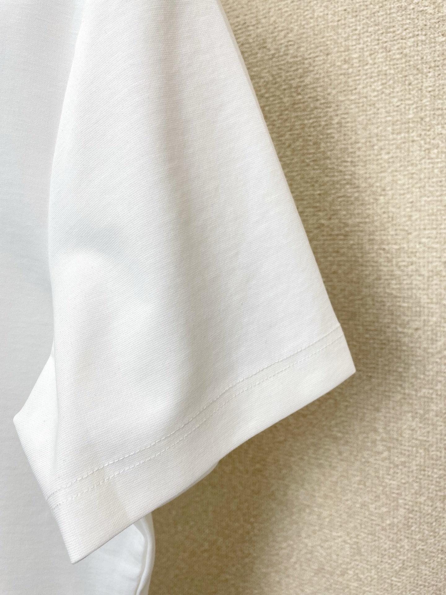 。Hermès爱马仕💥砸锅卖铁都要上的新款新款原单男士休闲短袖 高端定制 高端版本 时尚百搭爆款⚠️⚠️