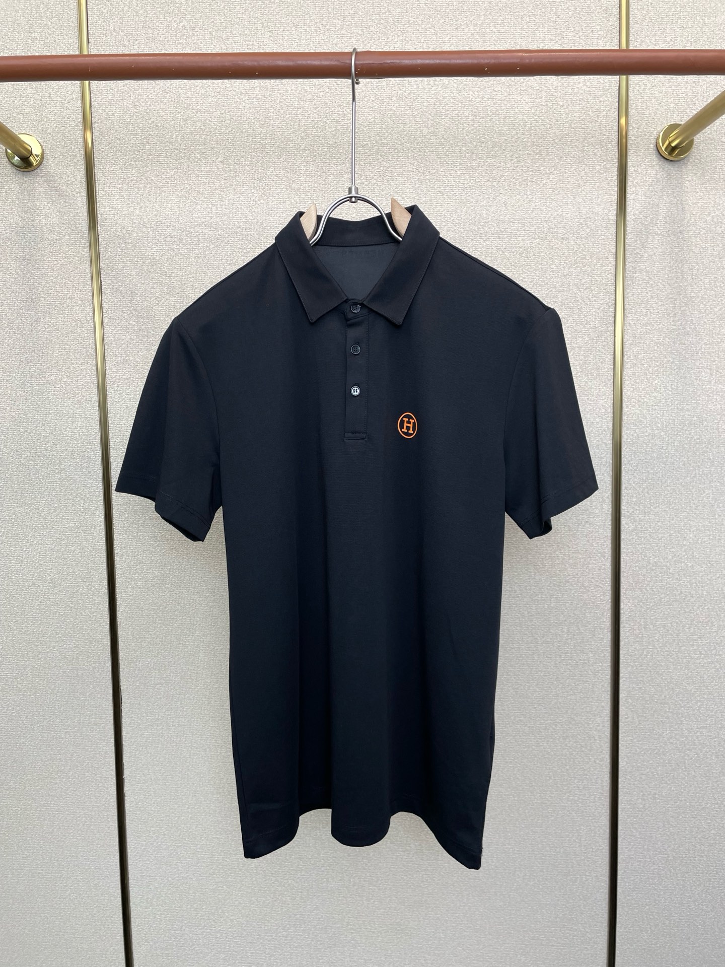 。Hermès爱马仕💥砸锅卖铁都要上的新款新款原单男士休闲短袖 高端定制 高端版本 时尚百搭爆款⚠️⚠️