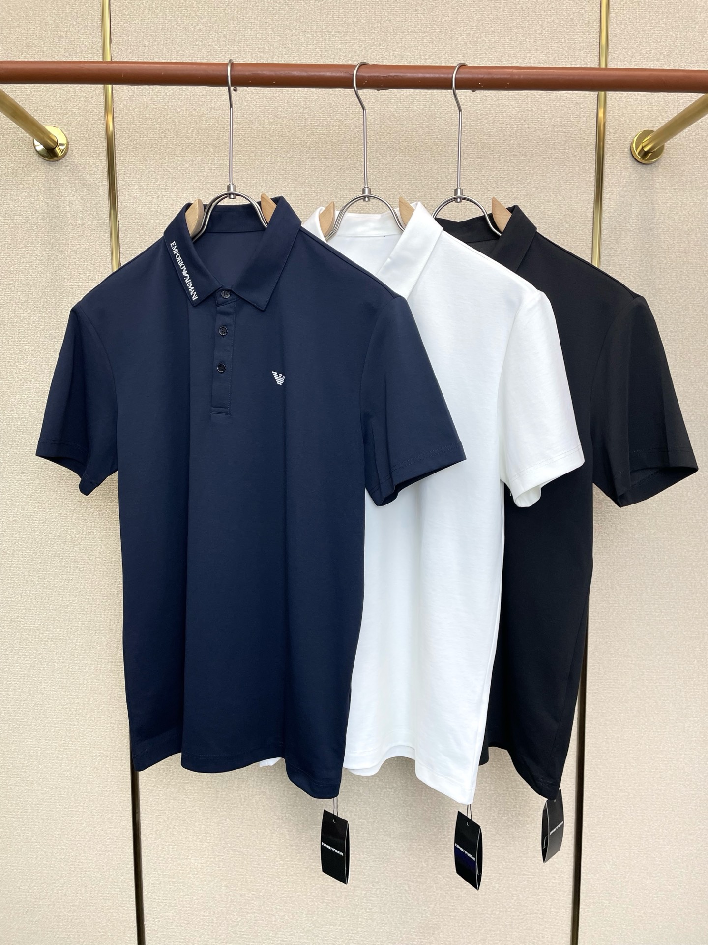 。ARMANI阿玛尼💥砸锅卖铁都要上的新款新款原单男士休闲短袖 高端定制 高端版本 时尚百搭爆款⚠️⚠️