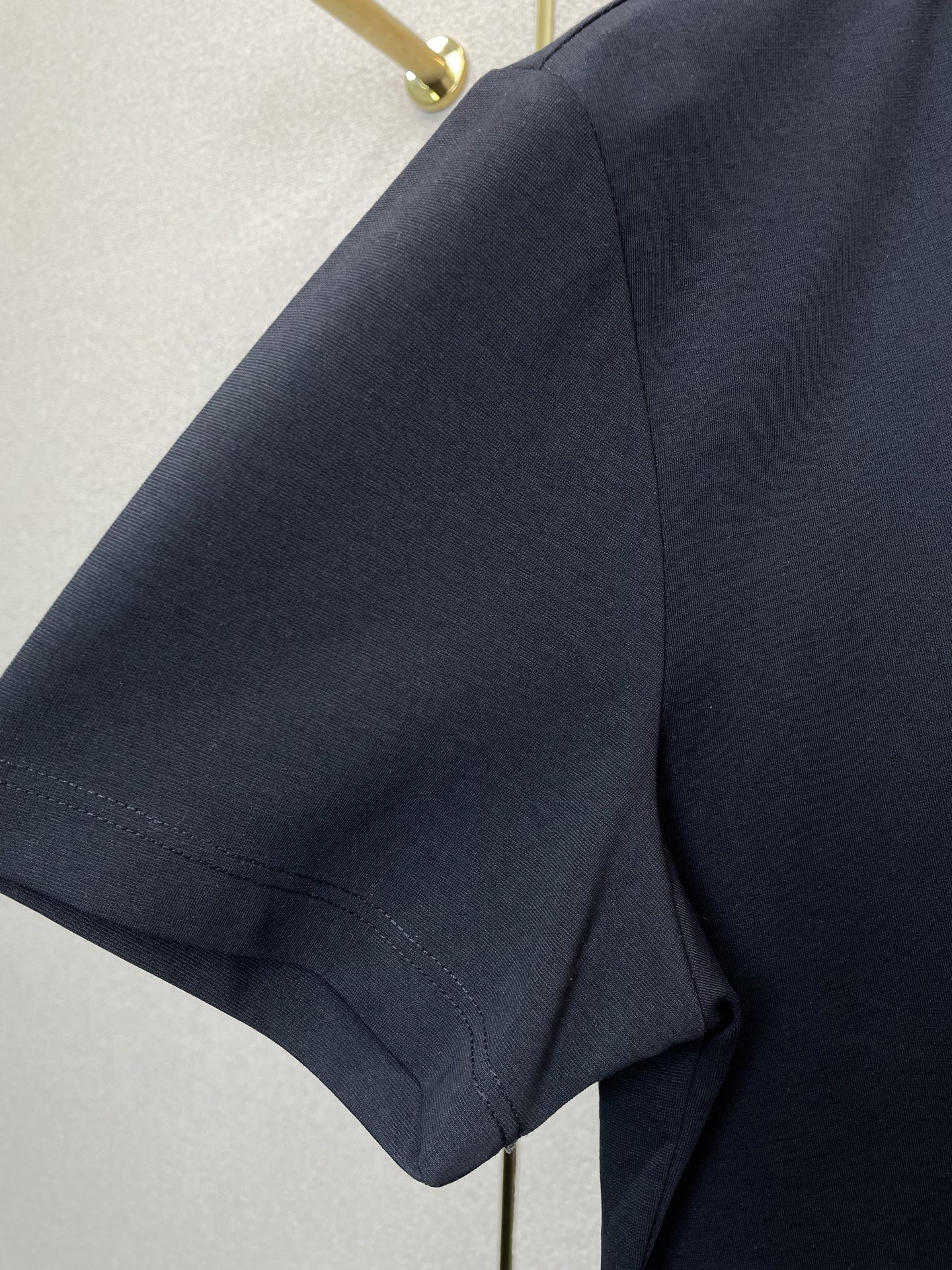 。ARMANI阿玛尼💥砸锅卖铁都要上的新款新款原单男士休闲短袖 高端定制 高端版本 时尚百搭爆款⚠️⚠️