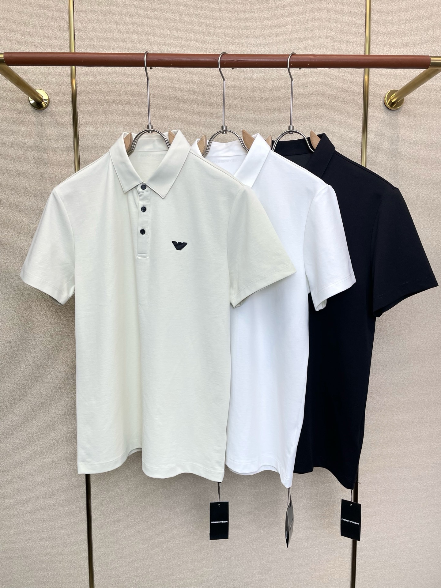 。ARMANI阿玛尼💥砸锅卖铁都要上的新款新款原单男士休闲短袖 高端定制 高端版本 时尚百搭爆款⚠️⚠️