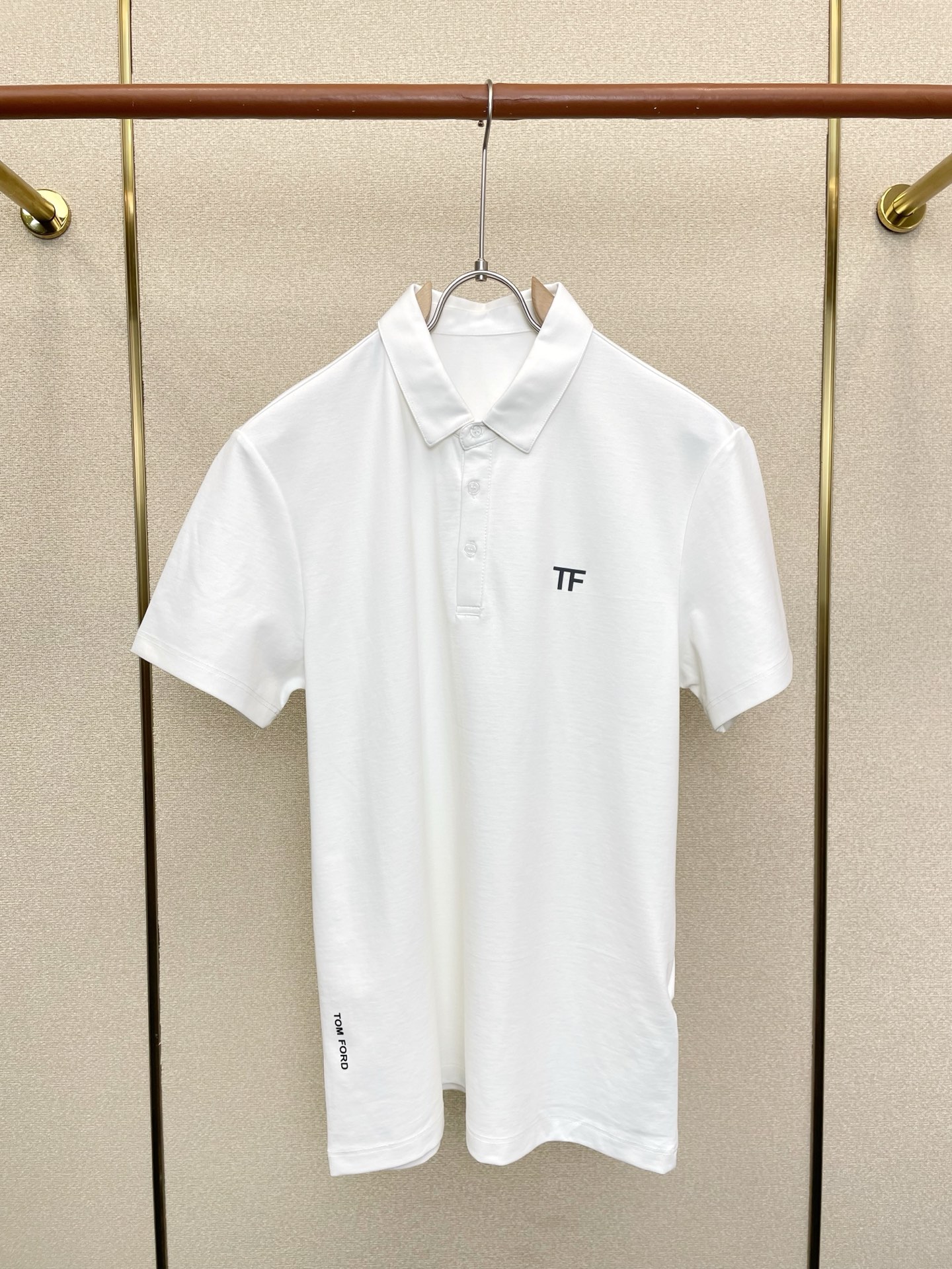 。TOM FORD汤姆福特💥砸锅卖铁都要上的新款新款原单男士休闲短袖 高端定制 高端版本 时尚百搭爆款⚠