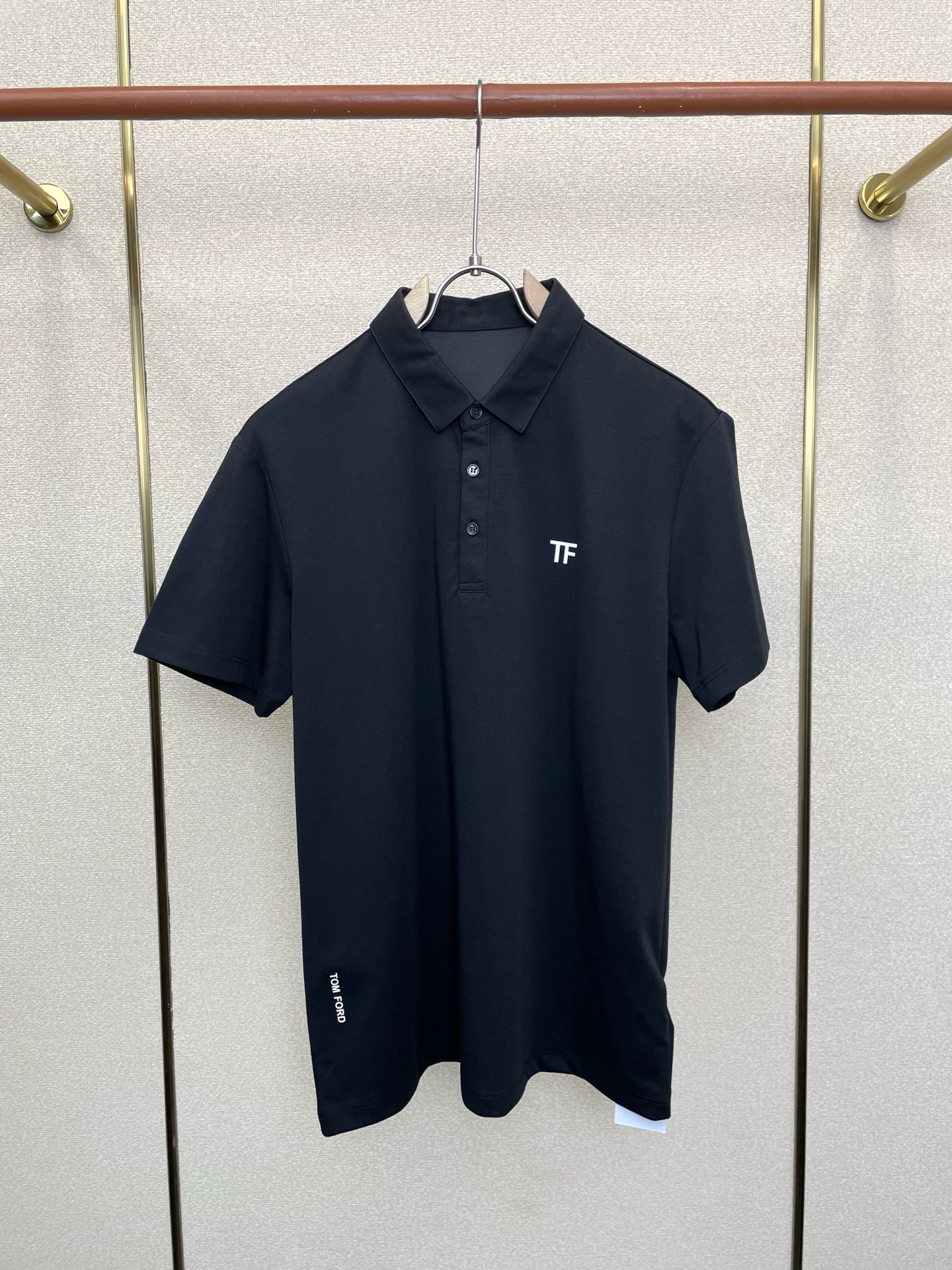 。TOM FORD汤姆福特💥砸锅卖铁都要上的新款新款原单男士休闲短袖 高端定制 高端版本 时尚百搭爆款⚠