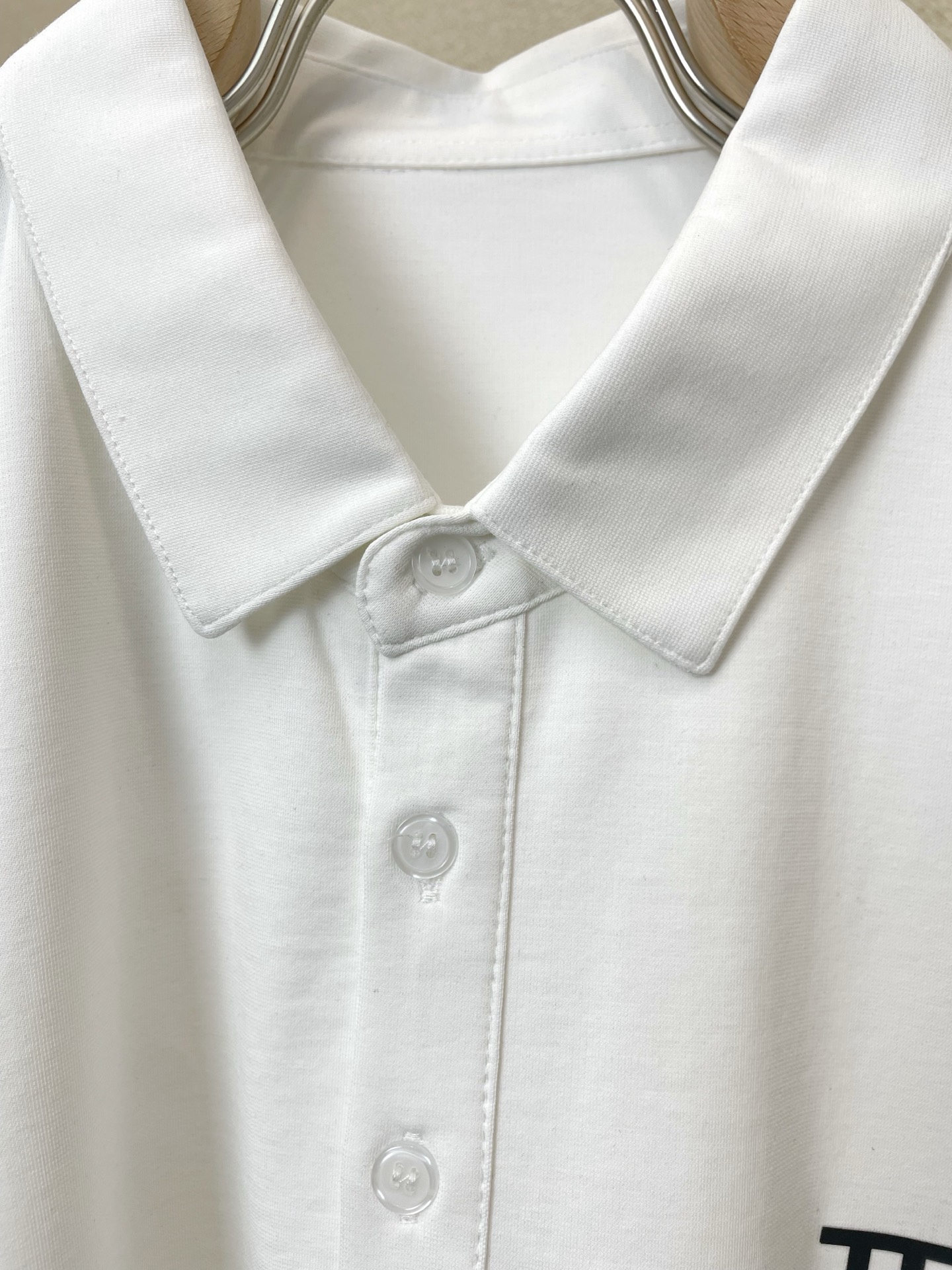 。TOM FORD汤姆福特💥砸锅卖铁都要上的新款新款原单男士休闲短袖 高端定制 高端版本 时尚百搭爆款⚠