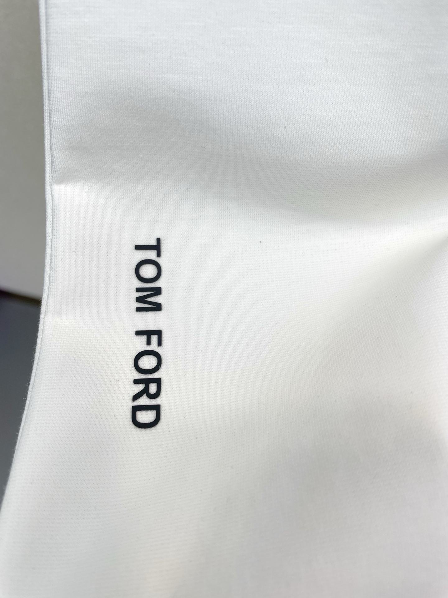 。TOM FORD汤姆福特💥砸锅卖铁都要上的新款新款原单男士休闲短袖 高端定制 高端版本 时尚百搭爆款⚠