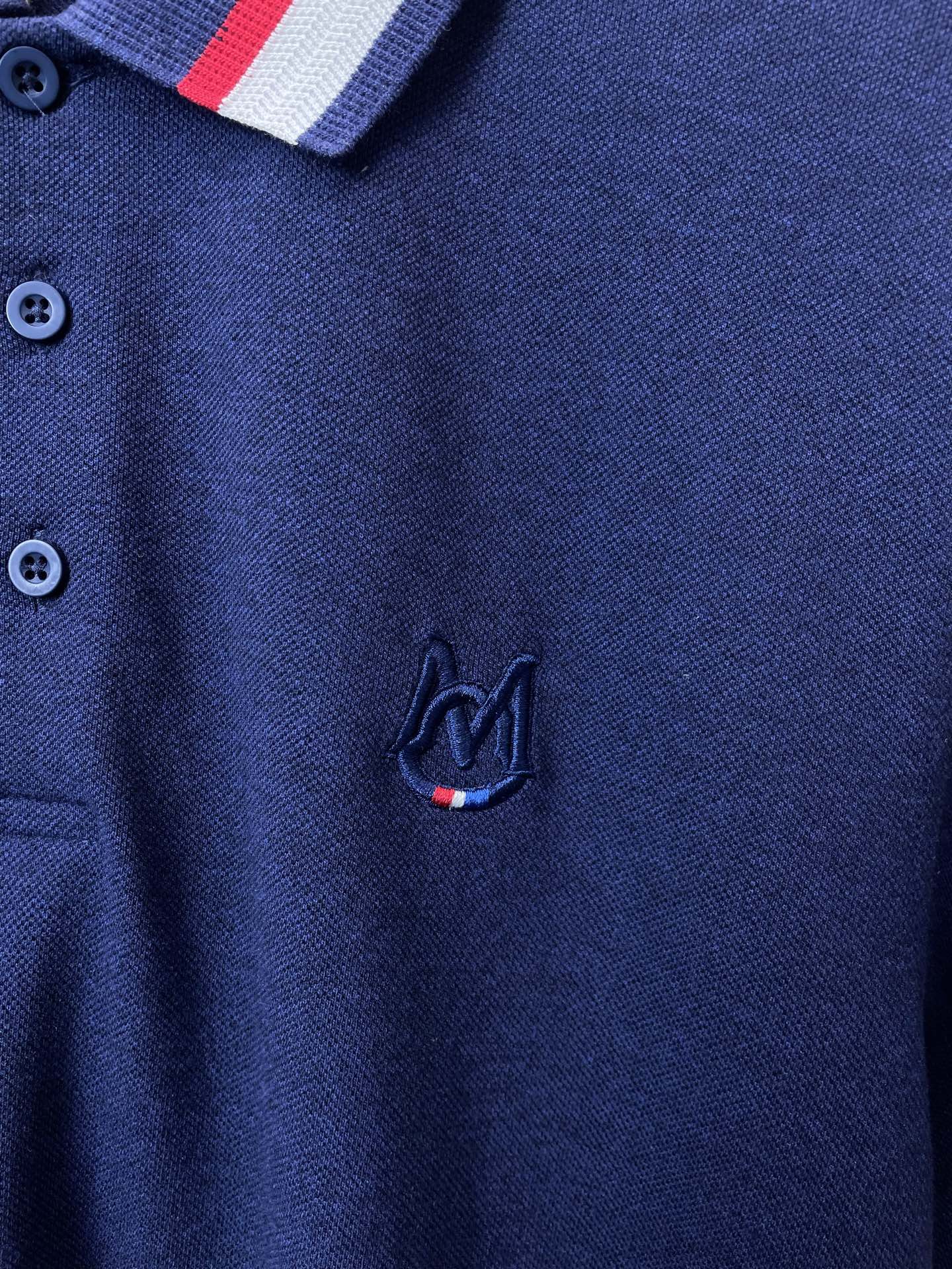 。Moncler蒙口💥砸锅卖铁都要上的新款新款原单男士休闲短袖 高端定制 高版本 时尚百搭爆款⚠️⚠️✨