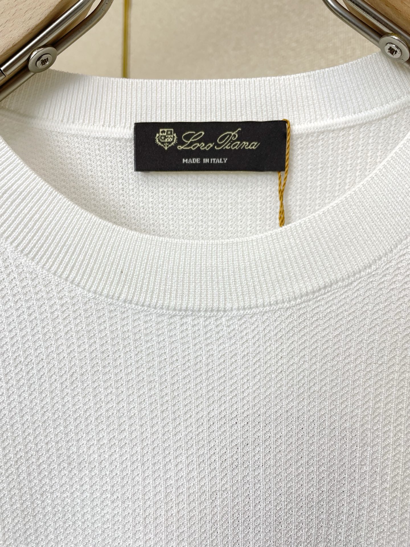 。Loro Piana-Loro Piana诺悠翩雅💥砸锅卖铁都要上的新款新款原单男士休闲短袖 高端定制