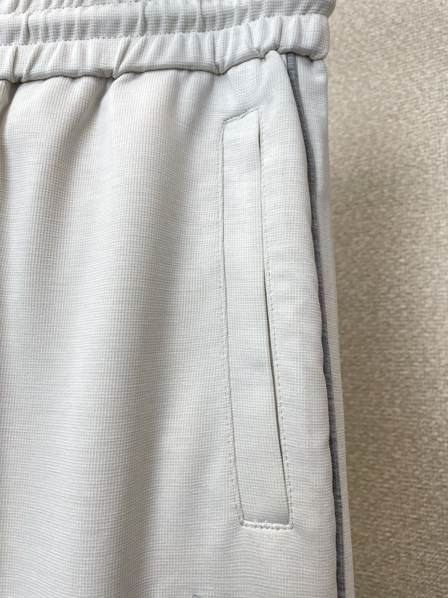 。BC-Brunello Cucineli 布鲁内洛·库奇内利💥砸锅卖铁都要上的新款新款休闲裤 高端版本