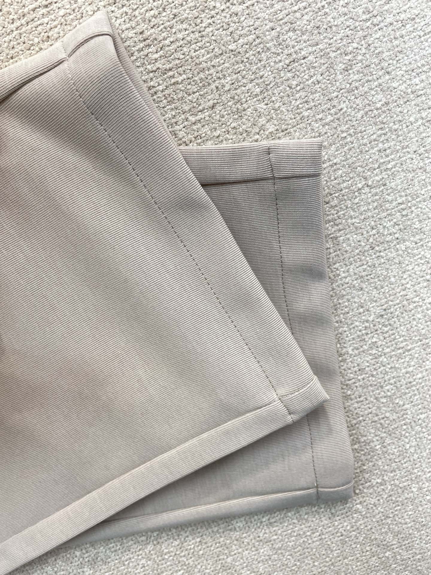 。Loro Piana-Loro Piana 诺悠翩雅💥砸锅卖铁都要上的新款新款休闲裤 高端版本！专柜定