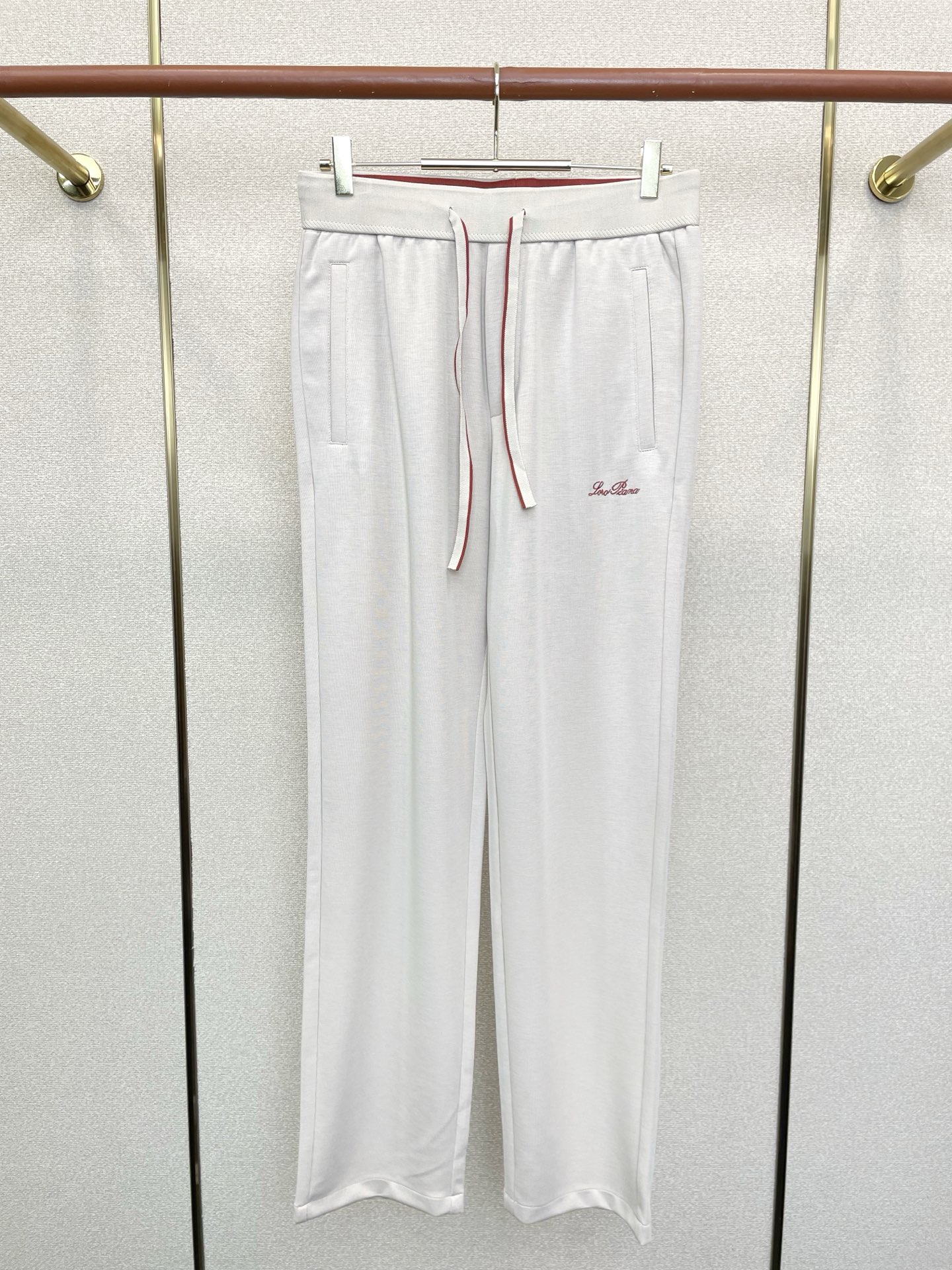 。Loro Piana-Loro Piana 诺悠翩雅💥砸锅卖铁都要上的新款新款休闲裤 高端版本！专柜定