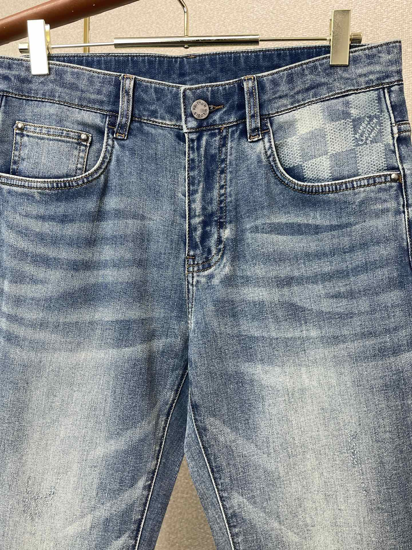 。Louis Vuitton路易威登💥砸锅卖铁都要上的新款新款休闲牛仔裤👖高端版本！专柜定制面料 透气舒