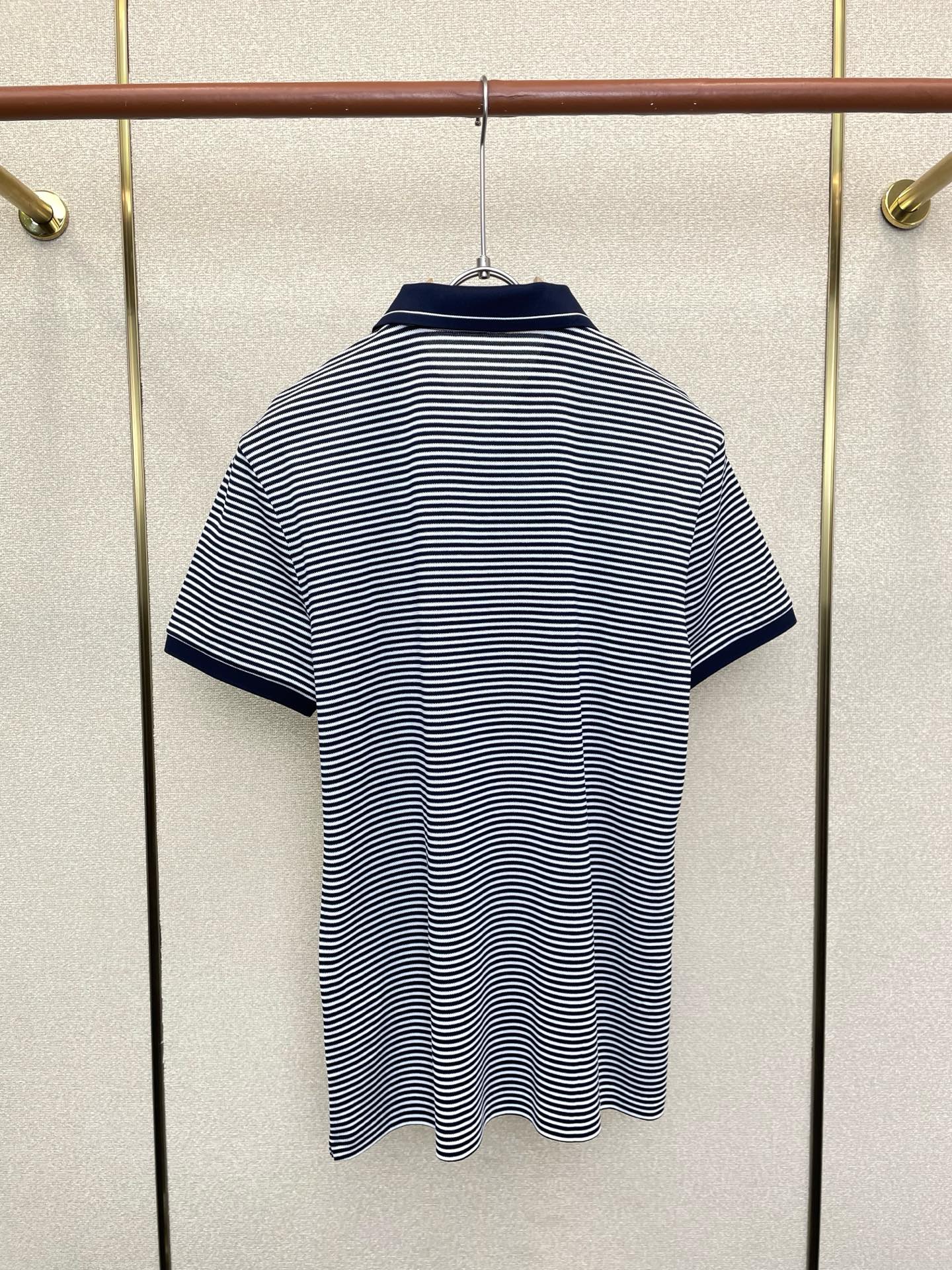 。Hermès爱马仕💥砸锅卖铁都要上的新款新款原单男士休闲短袖 高端定制 高端版本 时尚百搭爆款⚠️⚠️