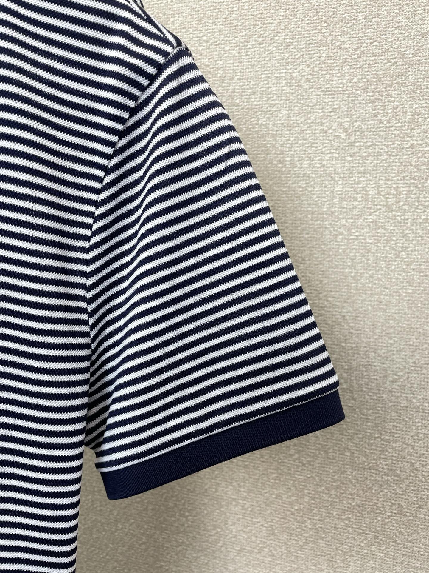 。Hermès爱马仕💥砸锅卖铁都要上的新款新款原单男士休闲短袖 高端定制 高端版本 时尚百搭爆款⚠️⚠️