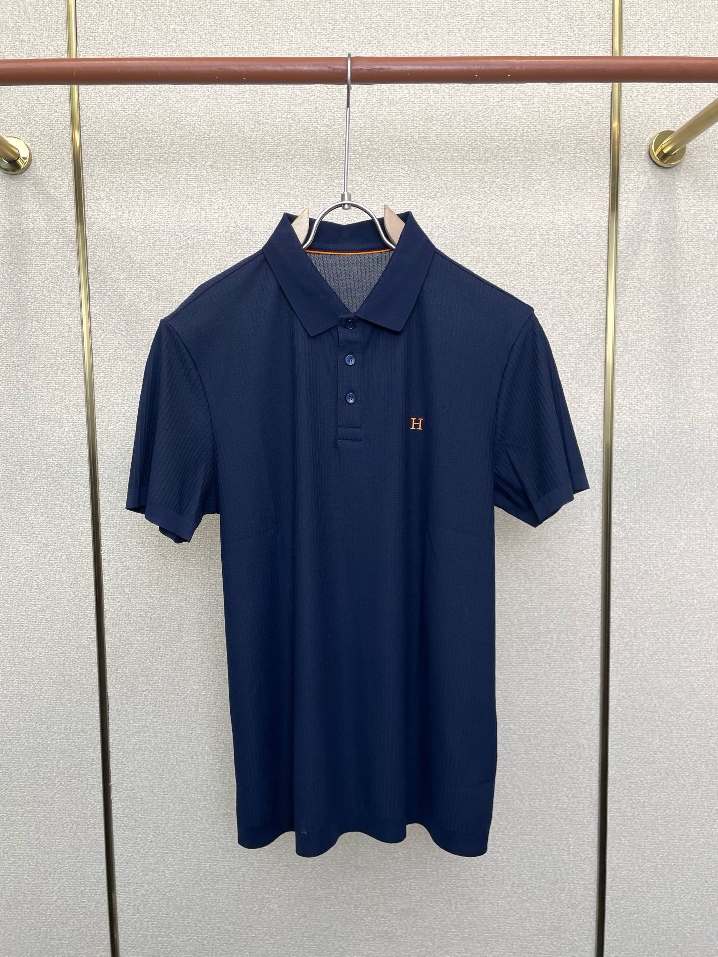 。Hermès爱马仕💥砸锅卖铁都要上的新款新款原单男士休闲短袖 高端定制 高端版本 时尚百搭爆款⚠️⚠️