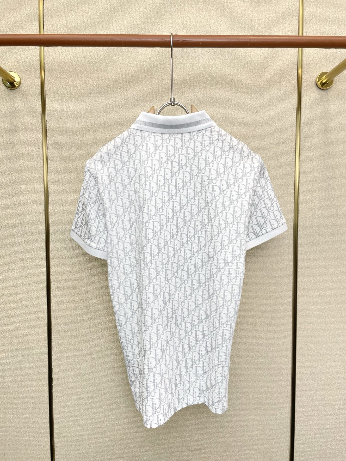 。Dior迪奥💥砸锅卖铁都要上的新款新款原单男士休闲短袖 高端定制 高端版本 时尚百搭爆款⚠️⚠️✨✨进