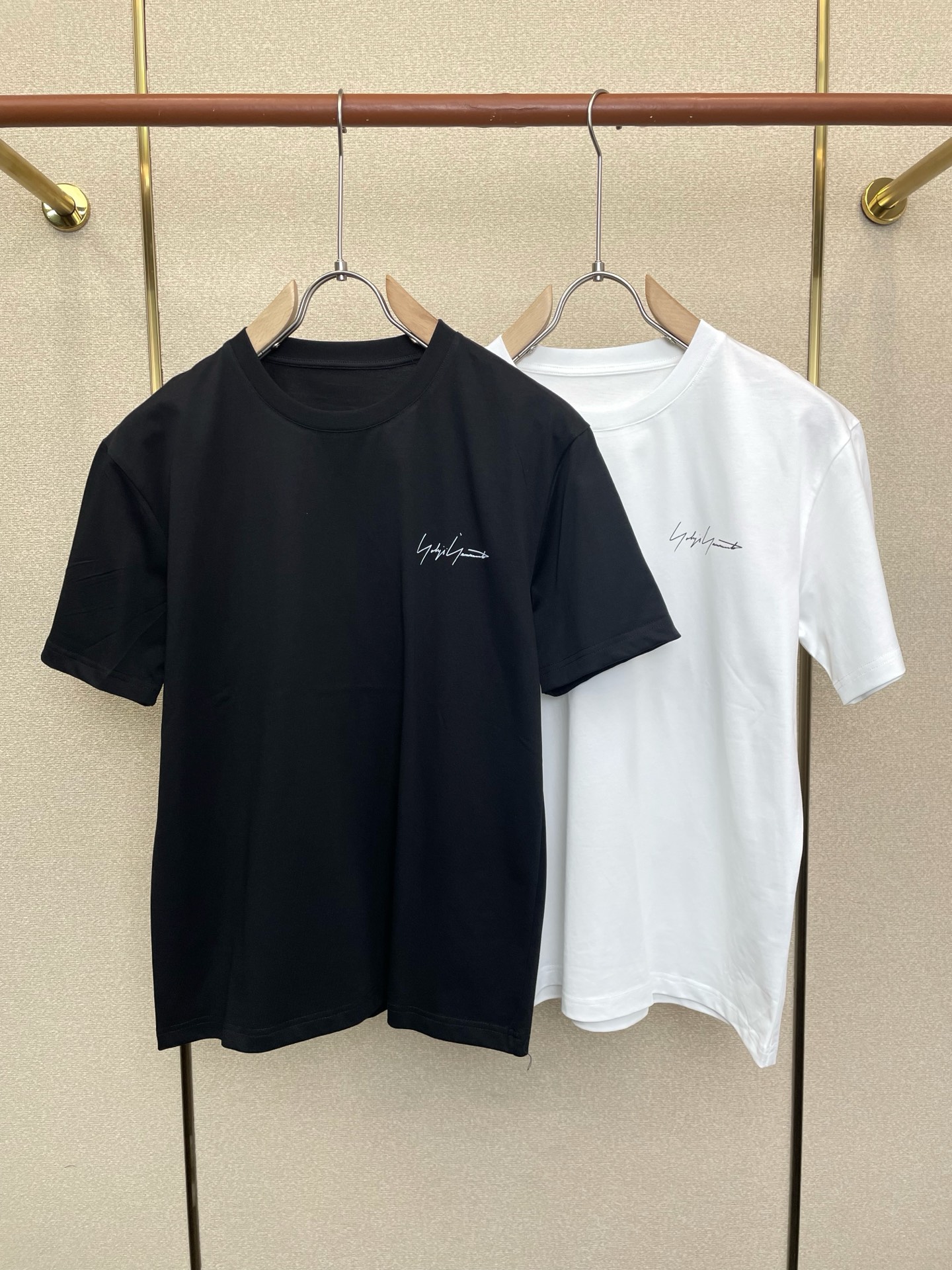 。Y-3山本耀司💥砸锅卖铁都要上的新款新款原单男士休闲短袖 高端定制 高端版本 时尚百搭爆款⚠️⚠️✨✨