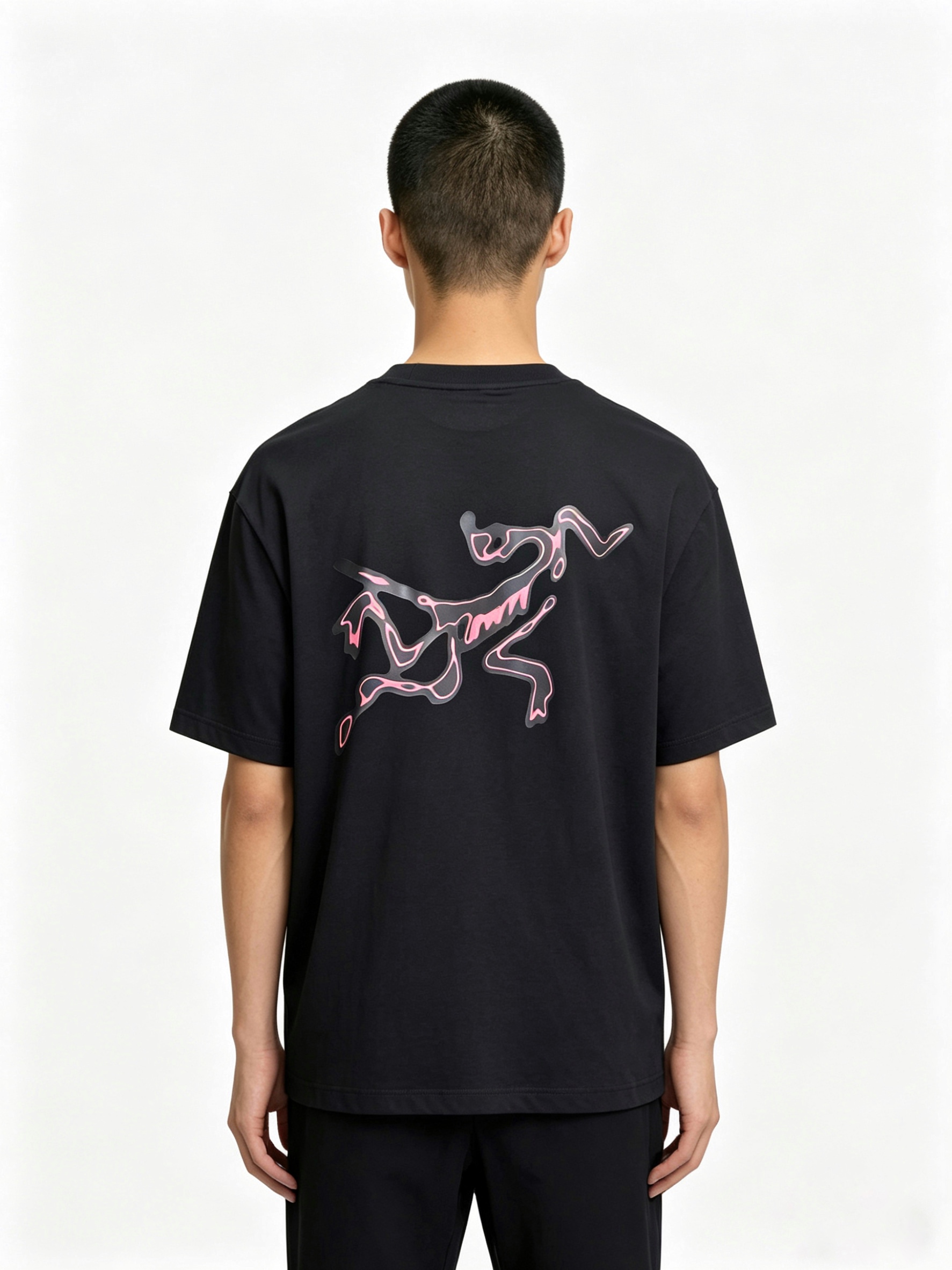 。Arc’teryx始祖鸟💥砸锅卖铁都要上的新款新款原单男士休闲短袖 高端定制 高端版本 时尚百搭爆款⚠