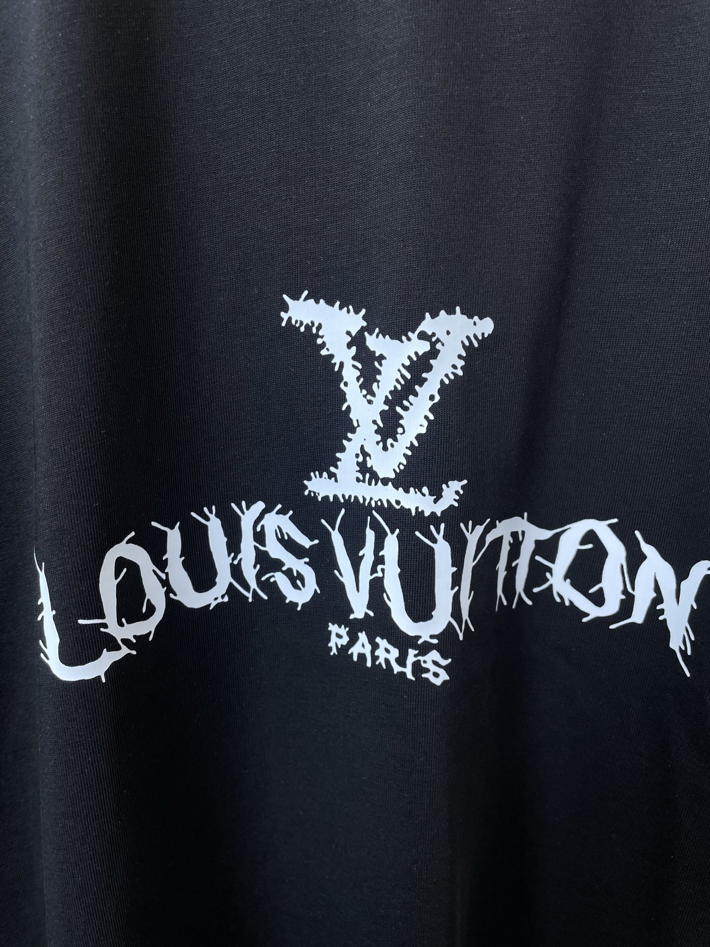 。Louis Vuitton路易威登💥砸锅卖铁都要上的新款新款原单男士休闲短袖 高端定制 高端版本 时尚