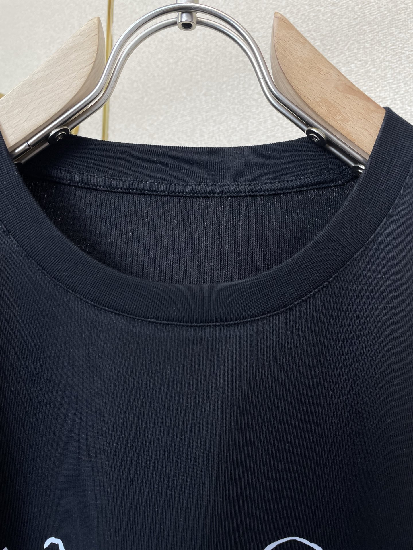 。Masion Margiela梅森马吉拉💥砸锅卖铁都要上的新款新款原单男士休闲短袖 高端定制 高端版本