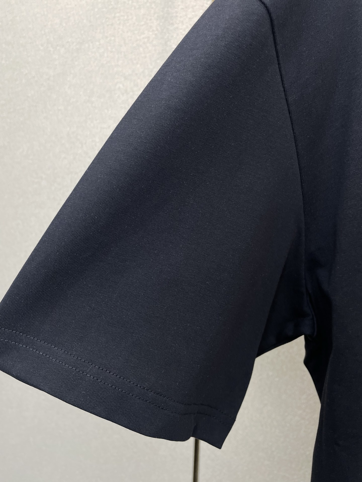 。Givenchy纪梵希💥砸锅卖铁都要上的新款新款原单男士休闲短袖 高端定制 高端版本 时尚百搭爆款⚠️