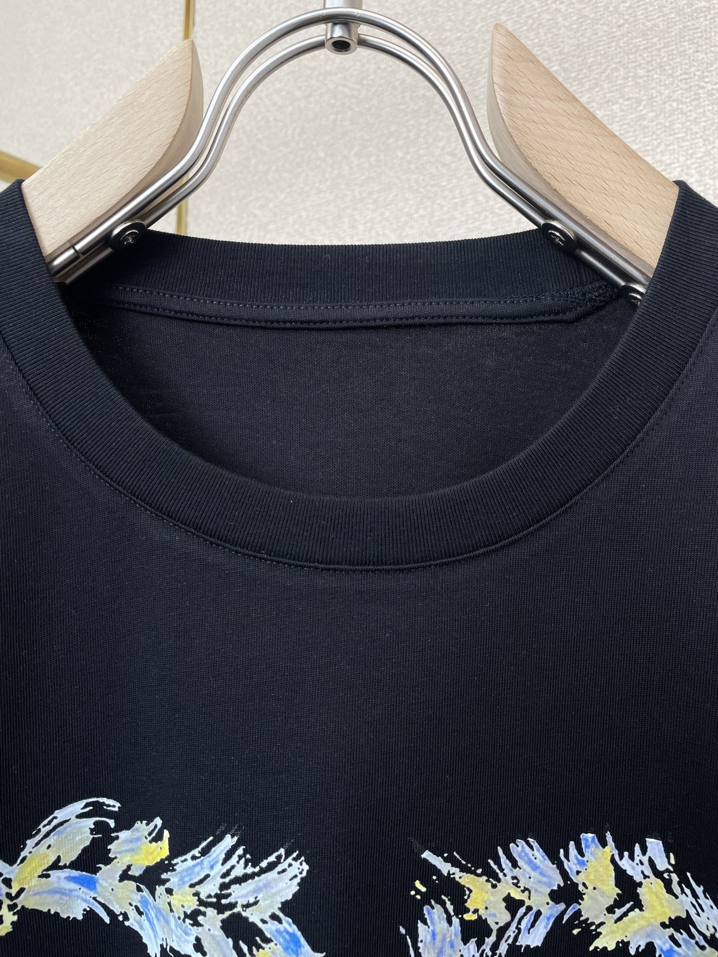 。Givenchy纪梵希💥砸锅卖铁都要上的新款新款原单男士休闲短袖 高端定制 高端版本 时尚百搭爆款⚠️