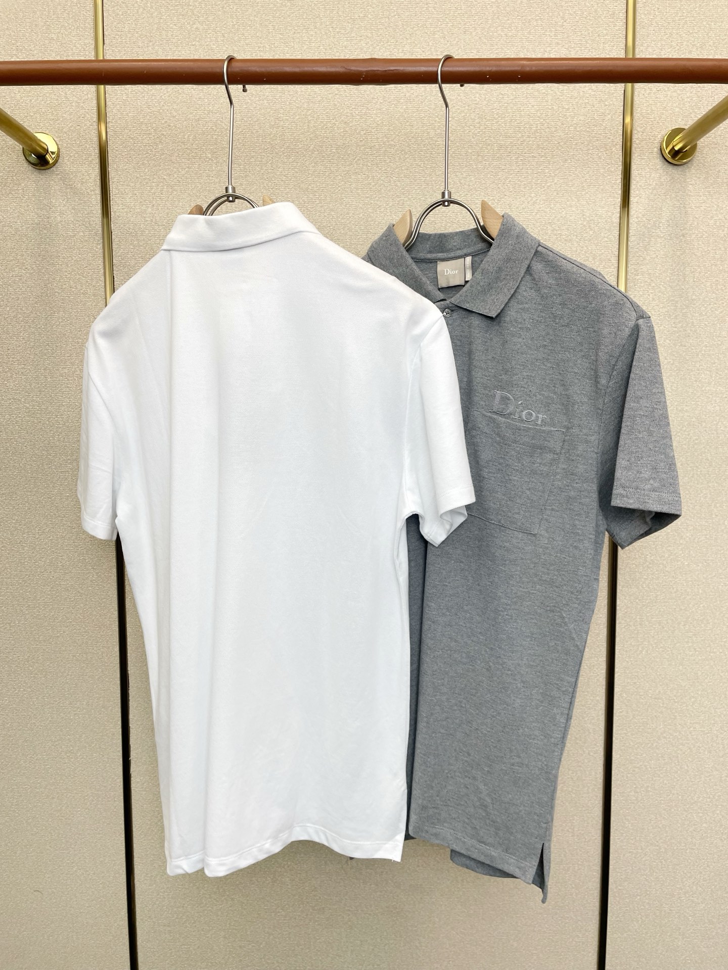 。Dior迪奥💥砸锅卖铁都要上的新款新款原单男士休闲短袖 高端定制 高端版本 时尚百搭爆款⚠️⚠️✨✨进