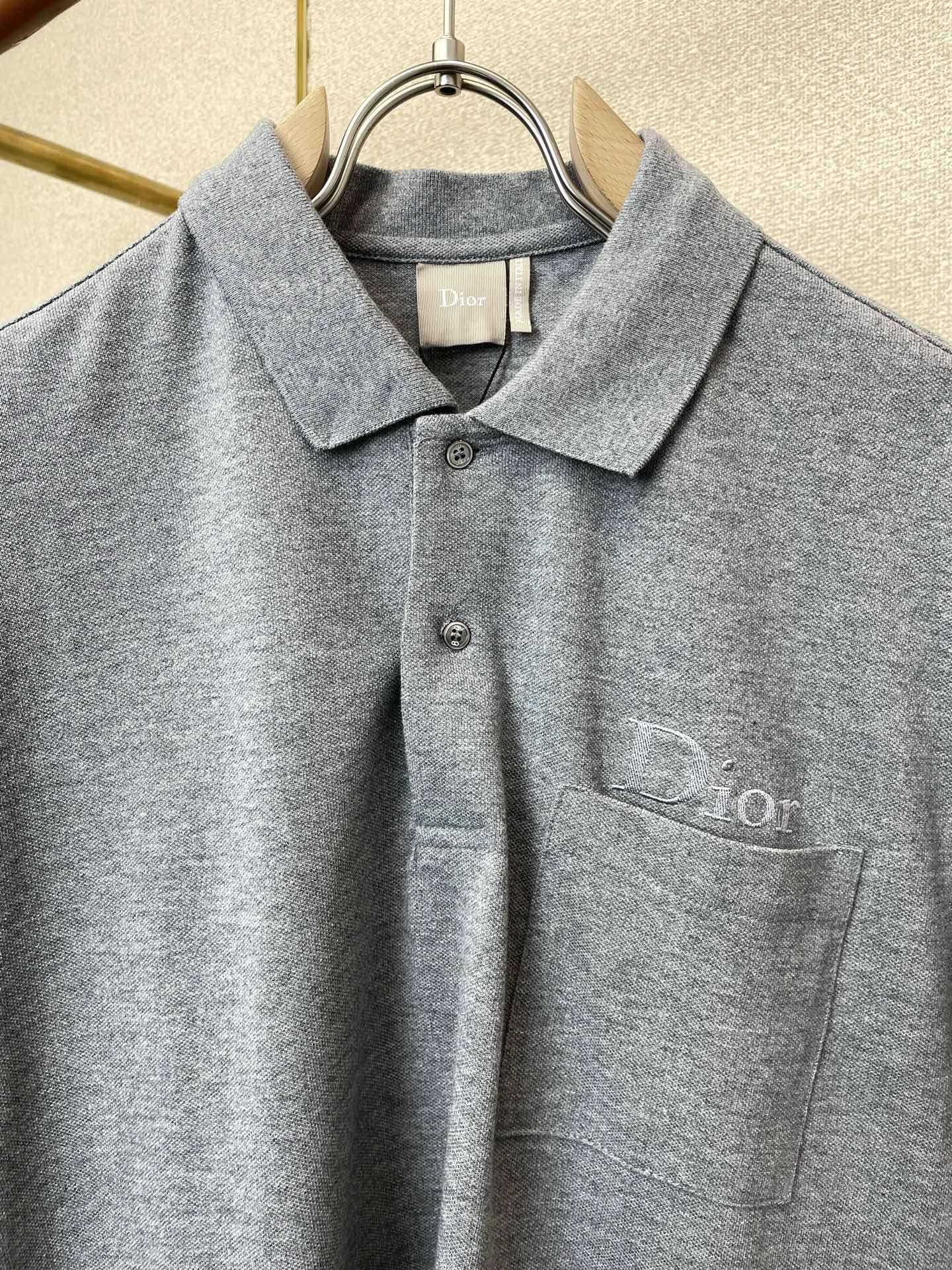 。Dior迪奥💥砸锅卖铁都要上的新款新款原单男士休闲短袖 高端定制 高端版本 时尚百搭爆款⚠️⚠️✨✨进