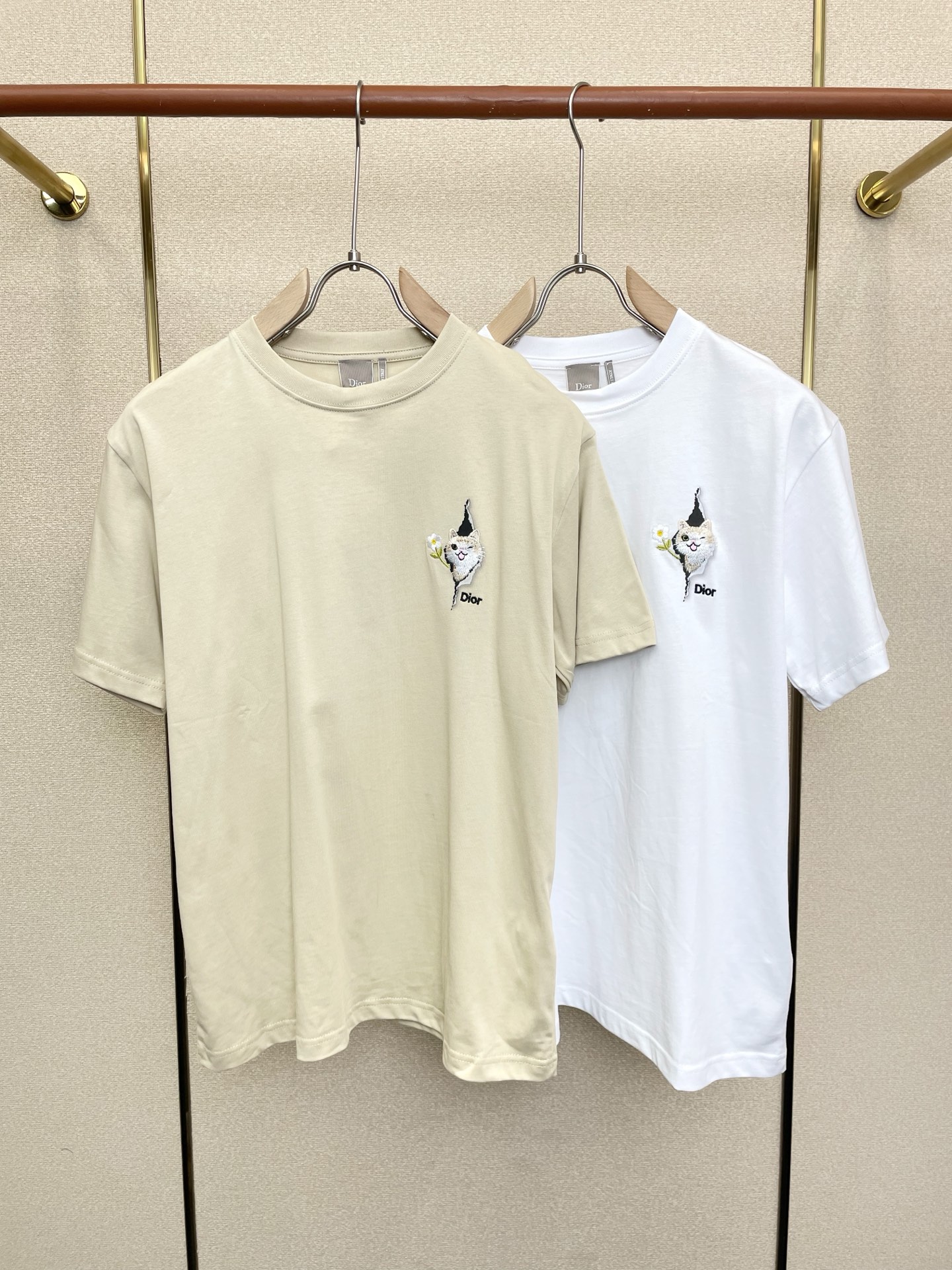 。Dior迪奥💥砸锅卖铁都要上的新款新款原单男士休闲短袖 高端定制 高端版本 时尚百搭爆款⚠️⚠️✨✨进