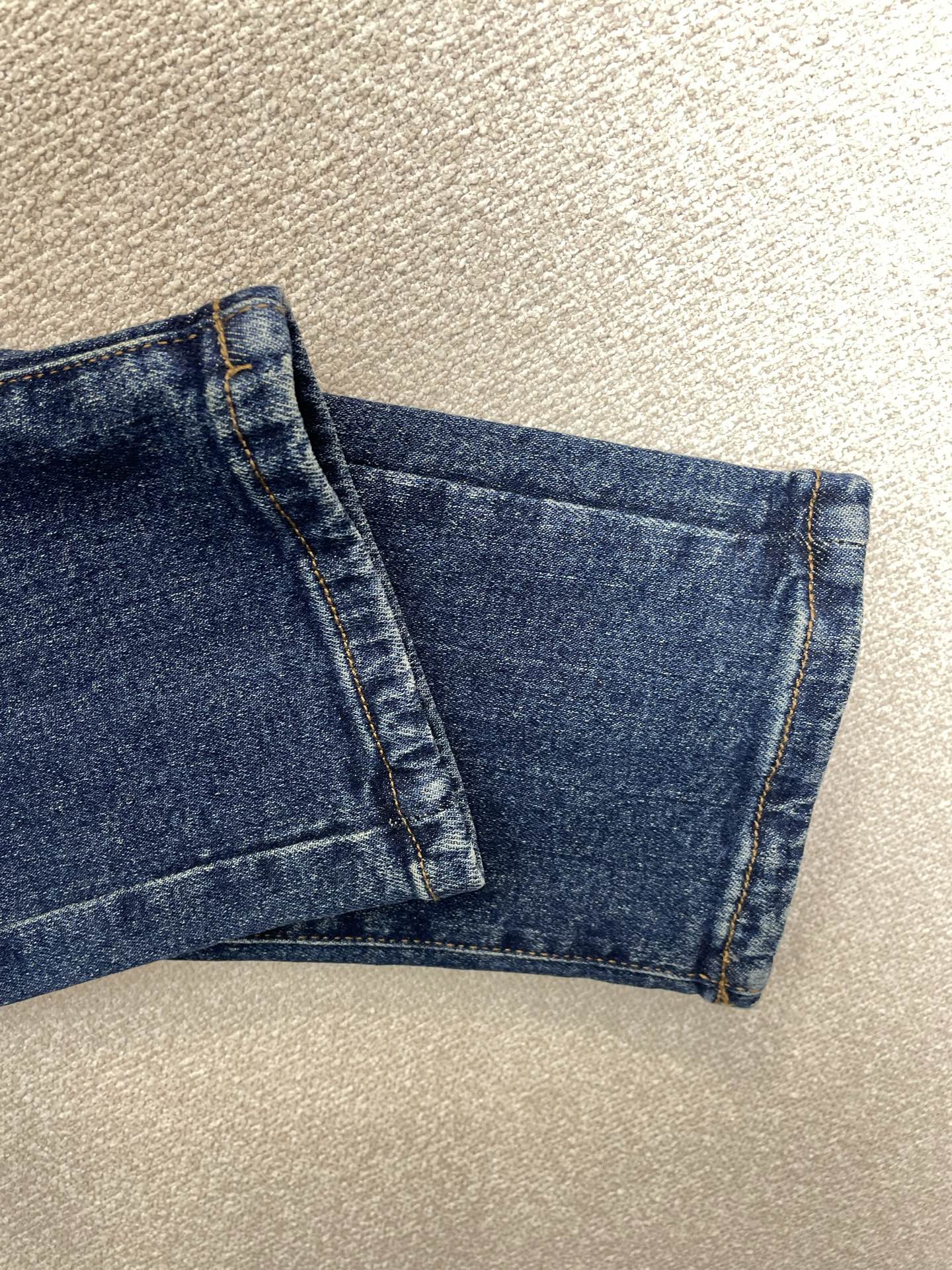 。Louis Vuitton路易威登💥砸锅卖铁都要上的新款新款休闲牛仔裤👖高端版本 专柜定制面料 透气舒